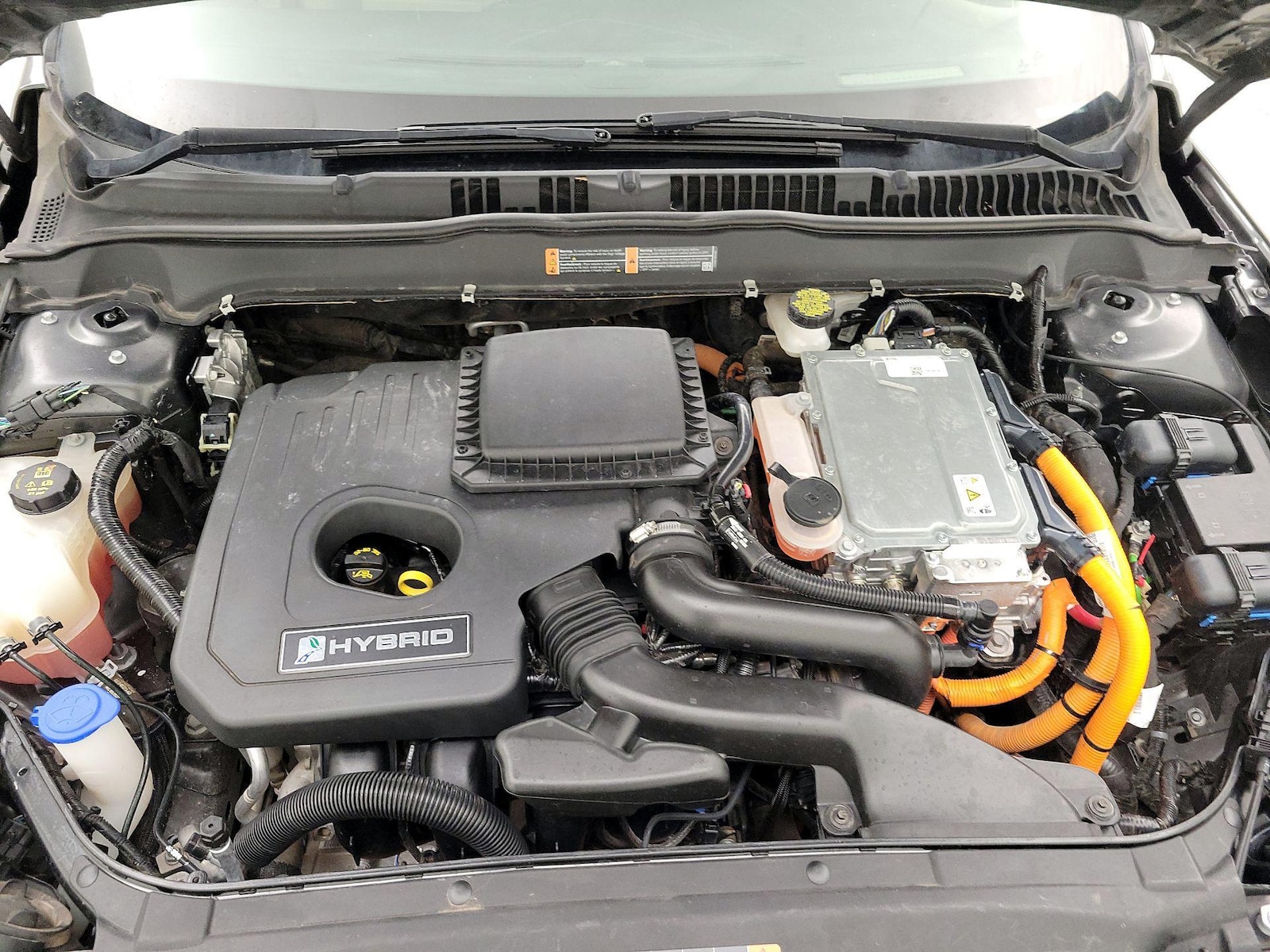 2019 Ford Fusion Hybrid SE - Photo 18