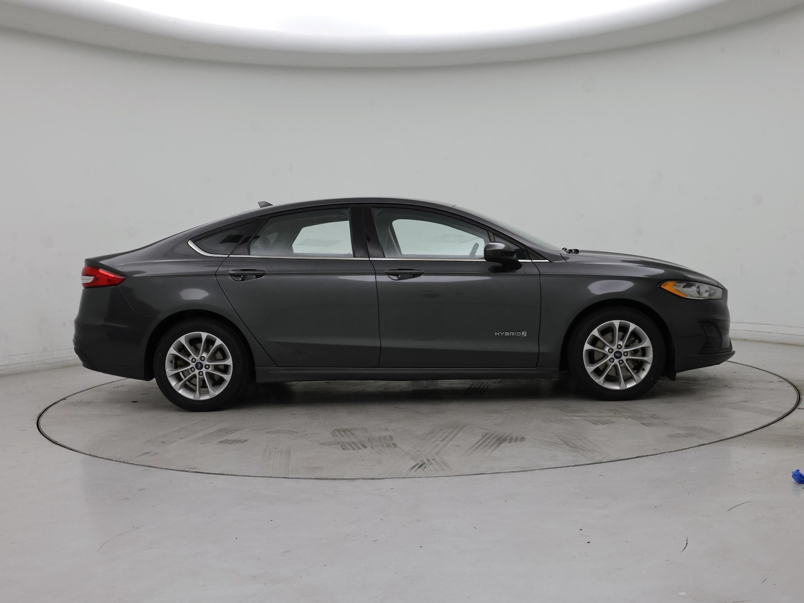 2019 Ford Fusion Hybrid SE - Photo 8