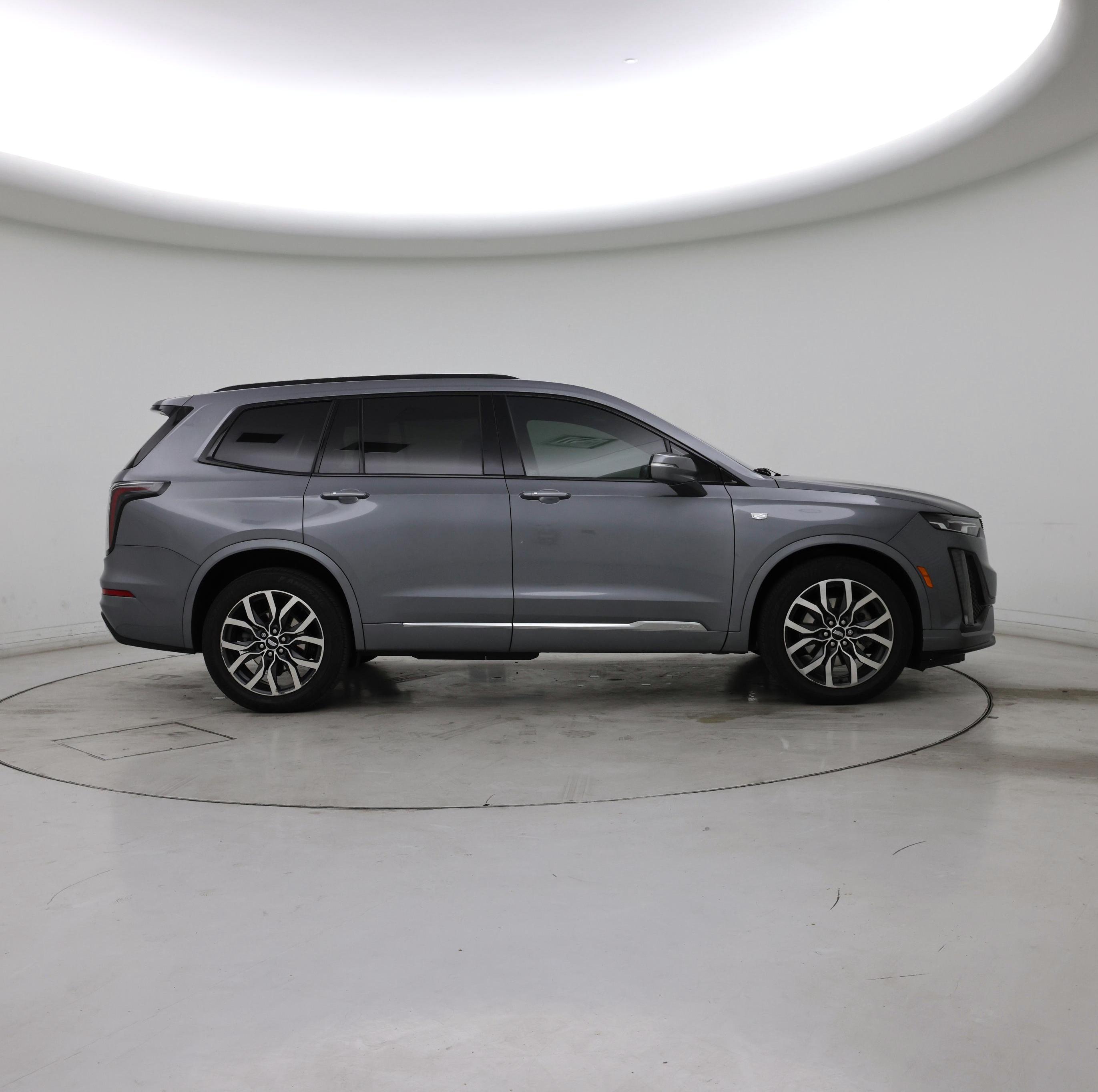 Thumbnail: 2021 Cadillac XT6 - 7