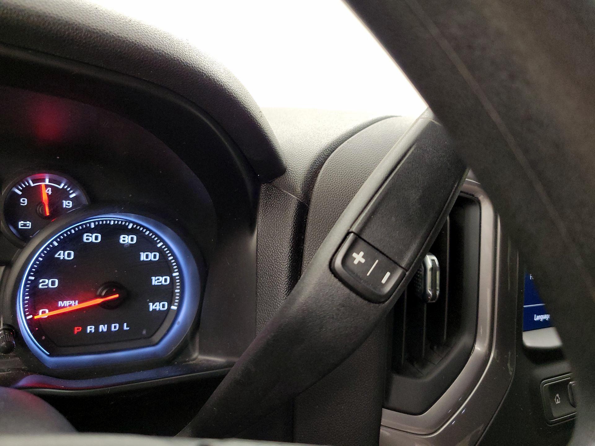Thumbnail: 2020 Chevrolet Silverado 1500 - 17