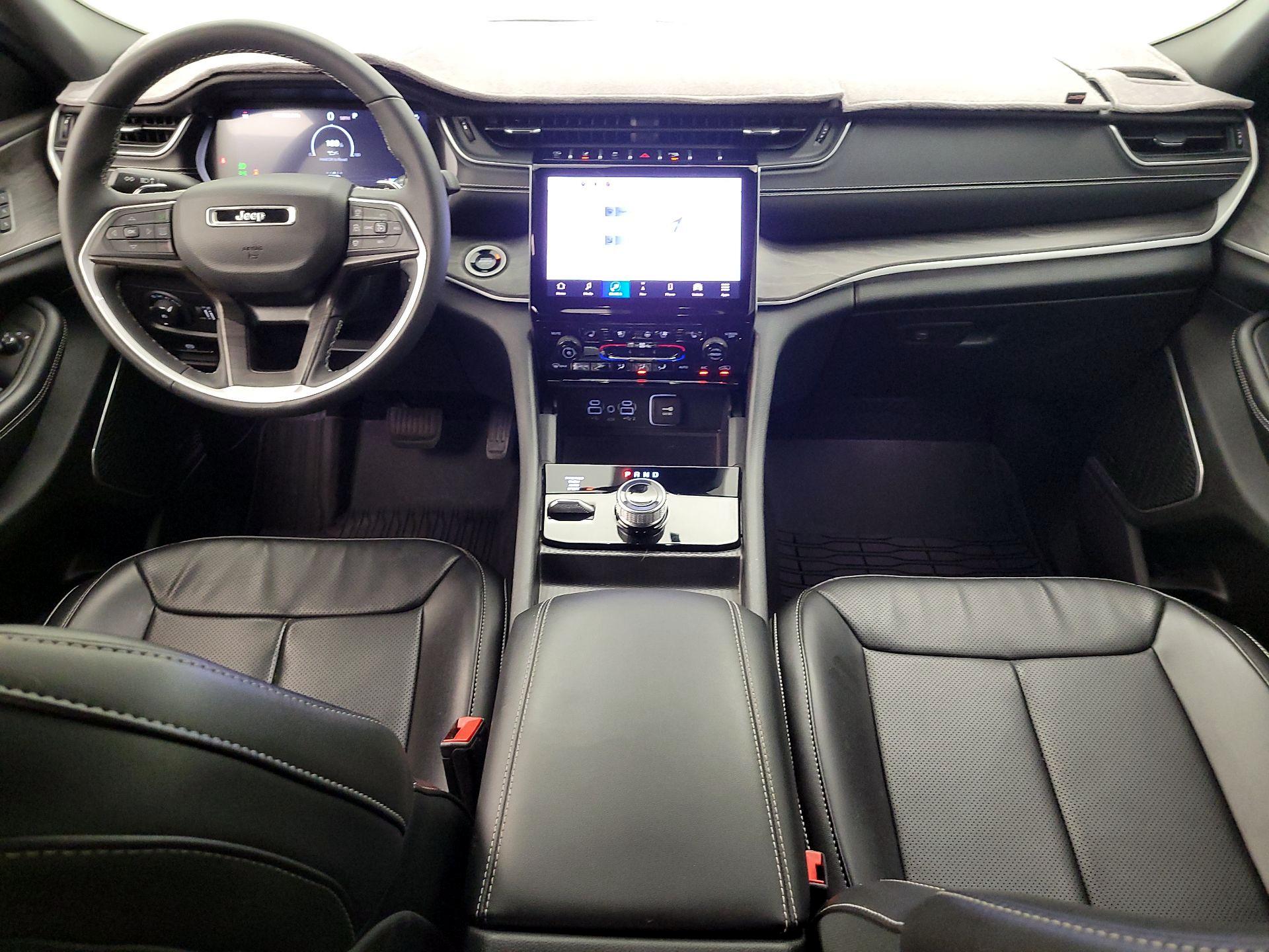 Thumbnail: 2024 Jeep Grand Cherokee - 9