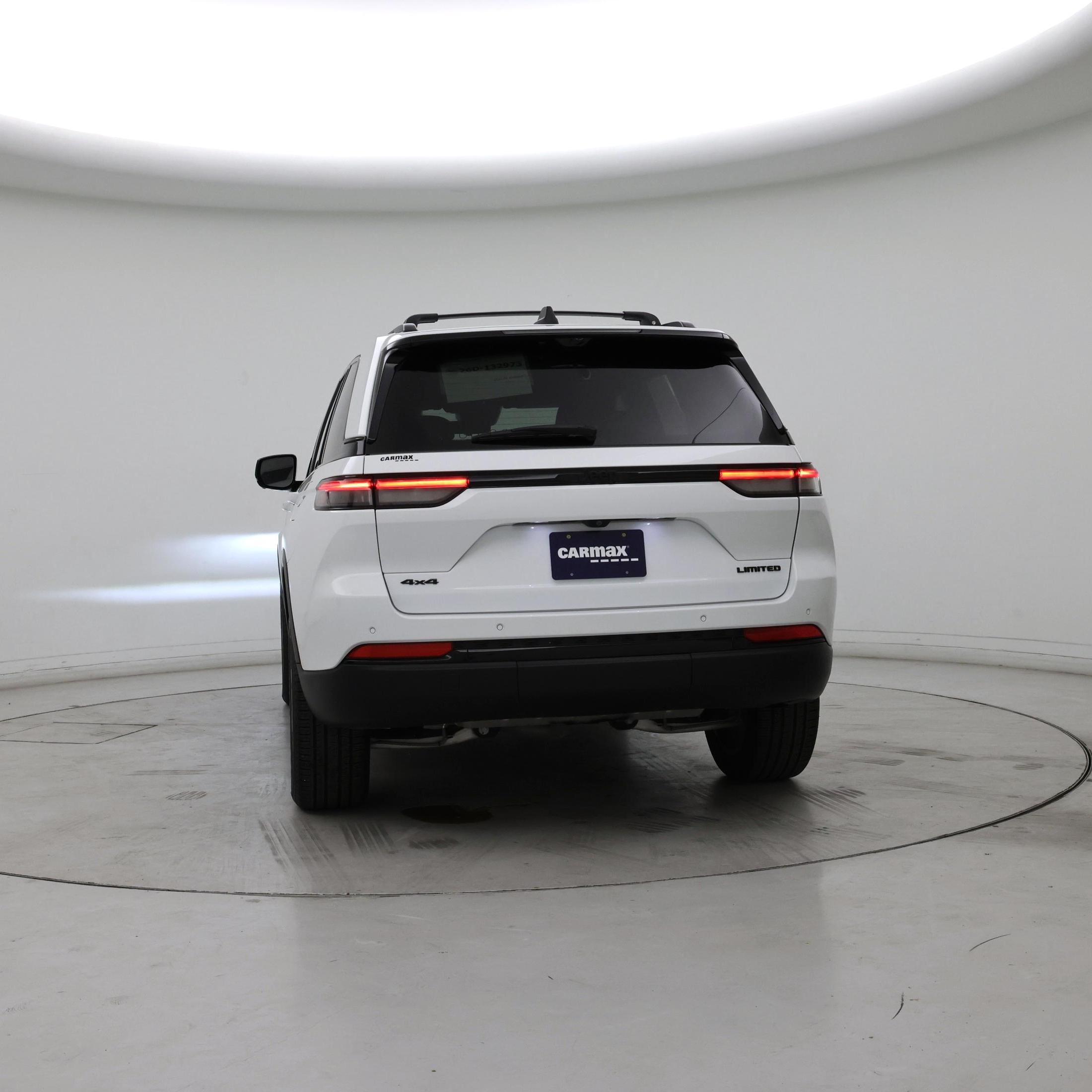 Thumbnail: 2024 Jeep Grand Cherokee - 6