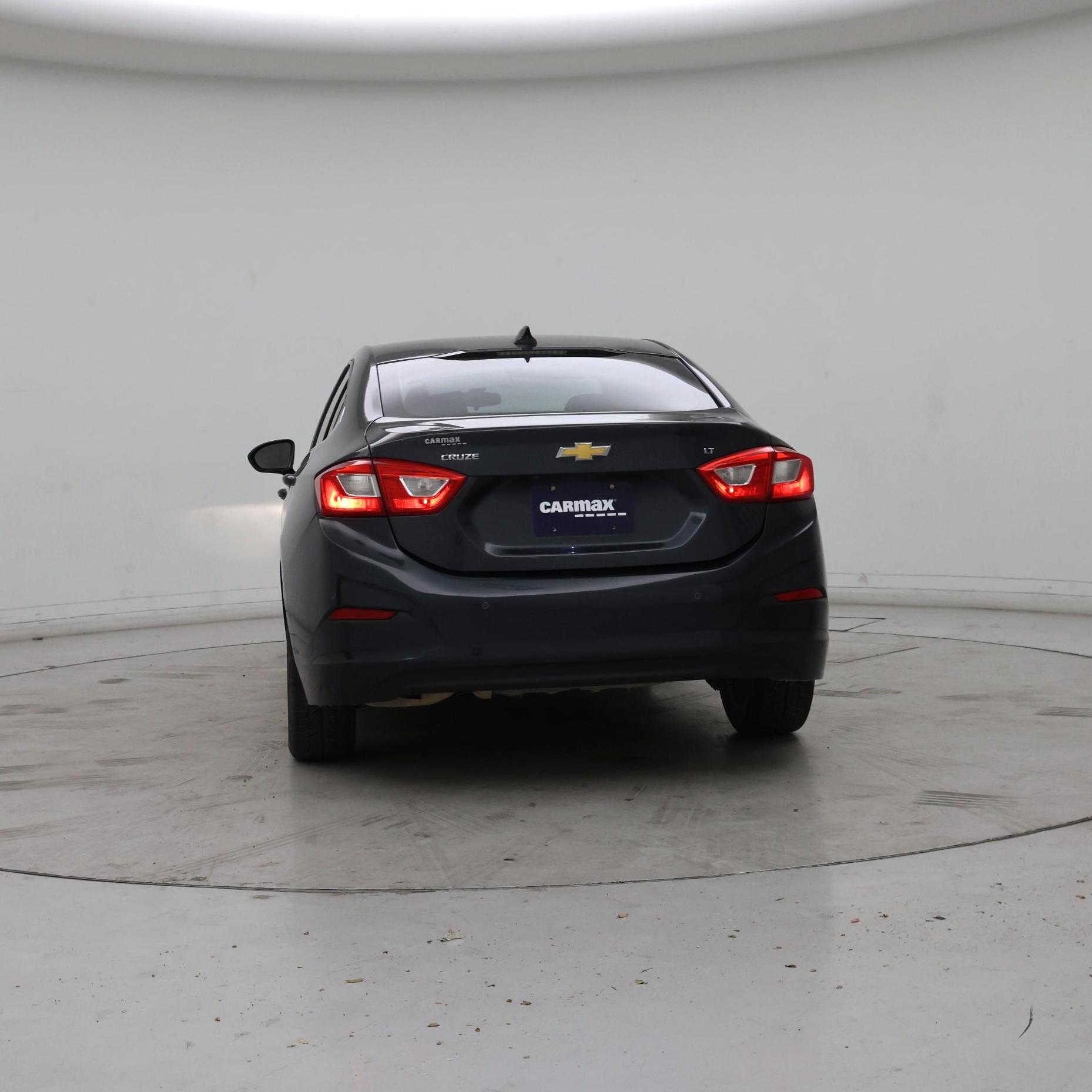 Thumbnail: 2017 Chevrolet Cruze - 6