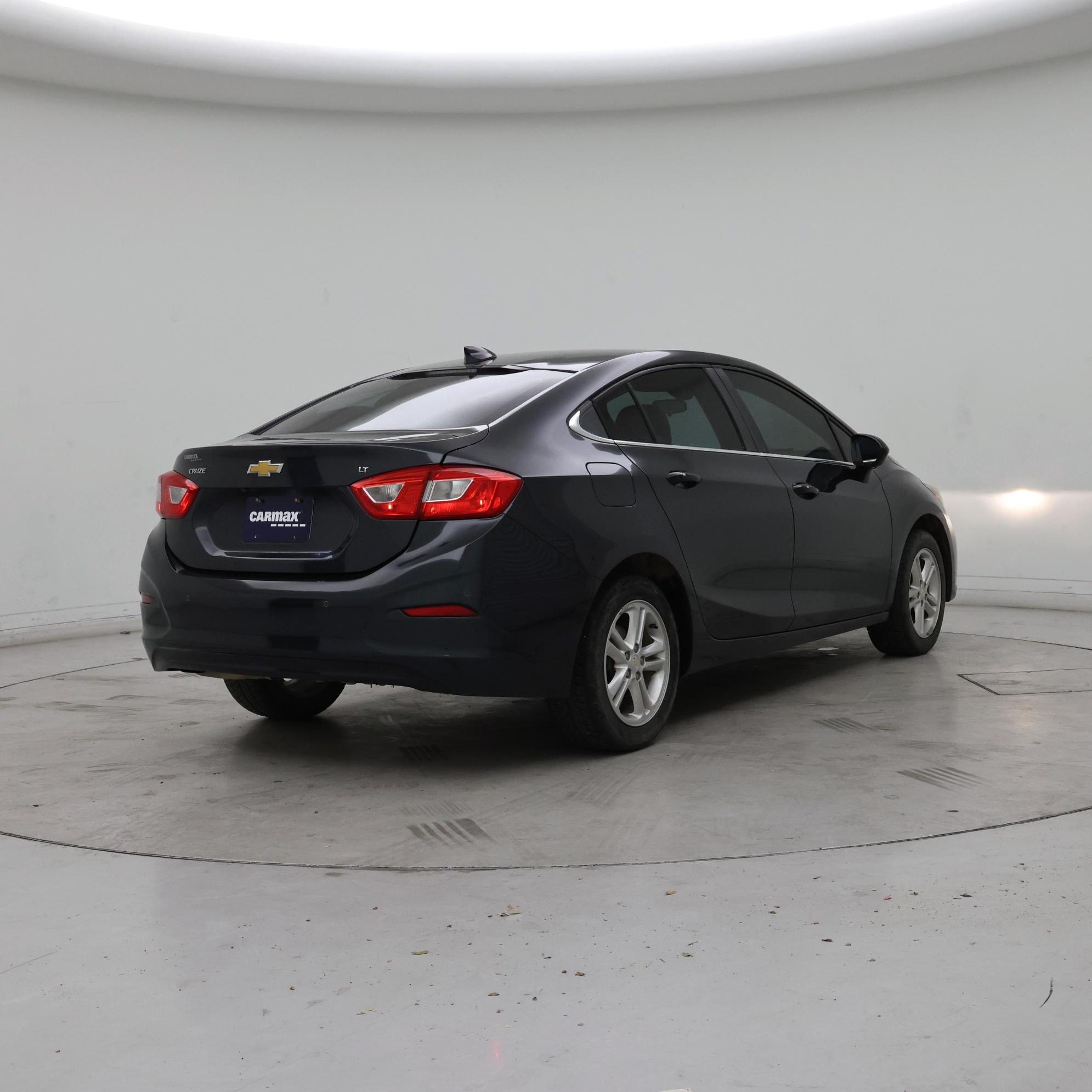 Thumbnail: 2017 Chevrolet Cruze - 8