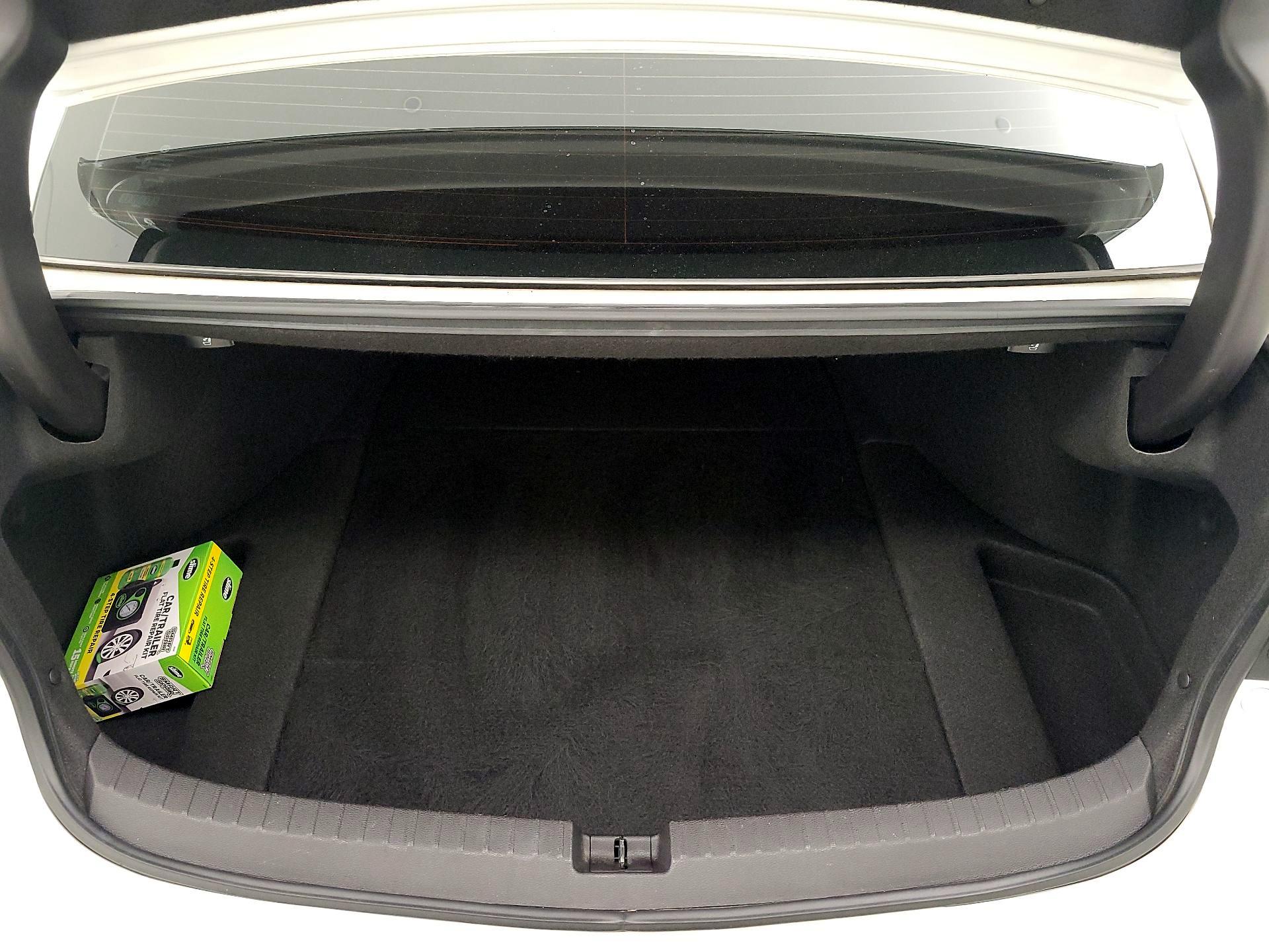 Thumbnail: 2020 Acura TLX - 19