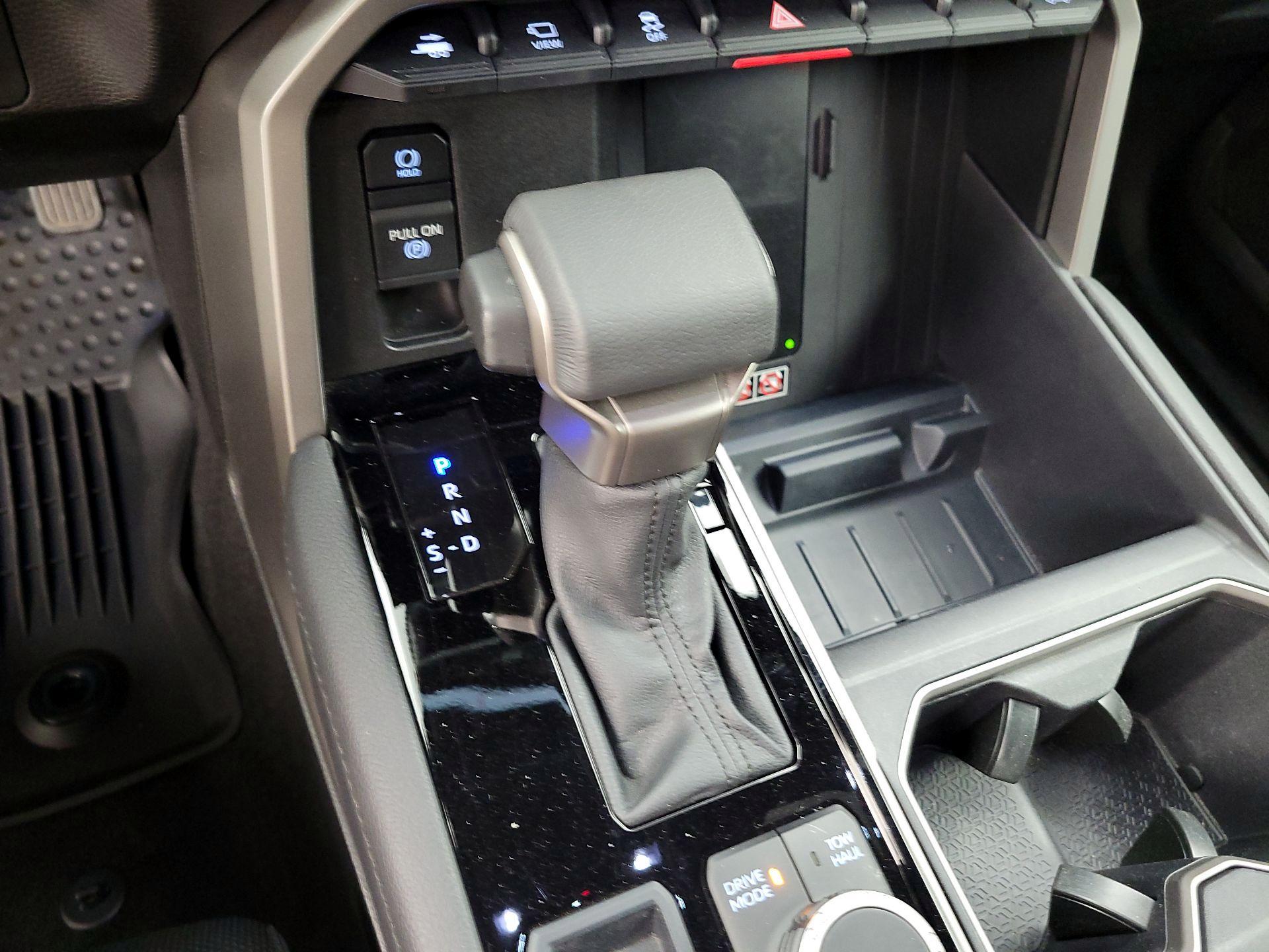 Thumbnail: 2025 Toyota Tundra - 15