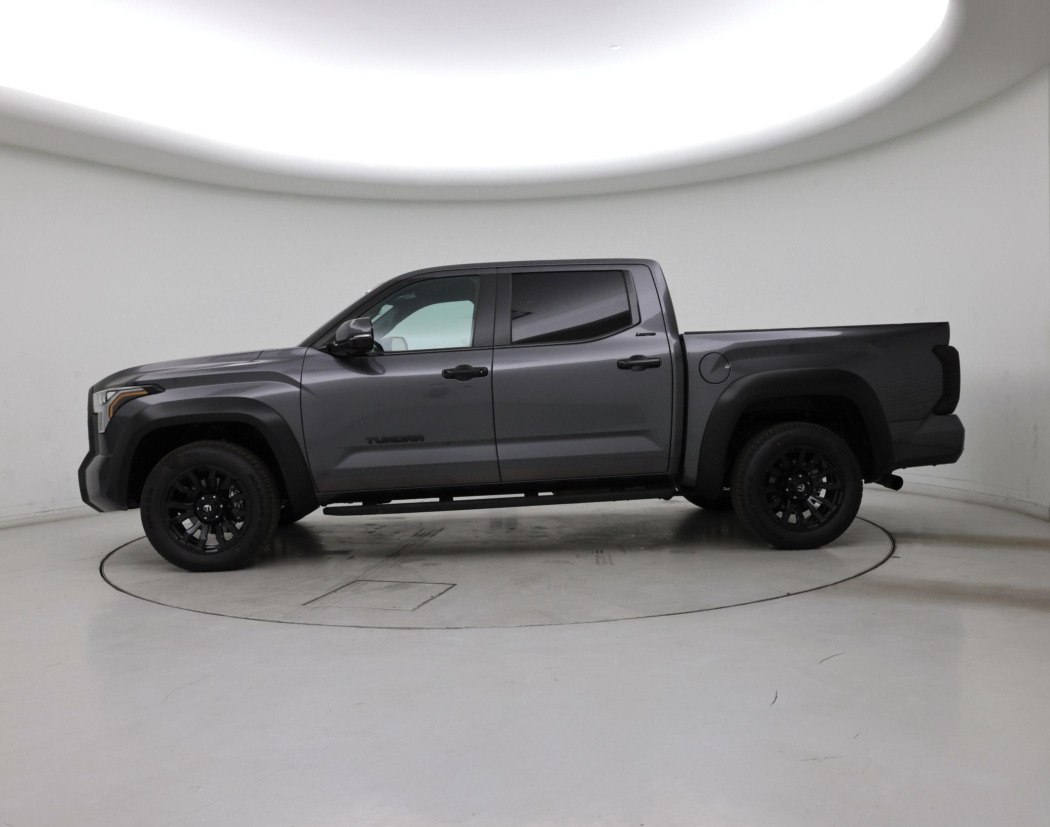 Thumbnail: 2025 Toyota Tundra - 3