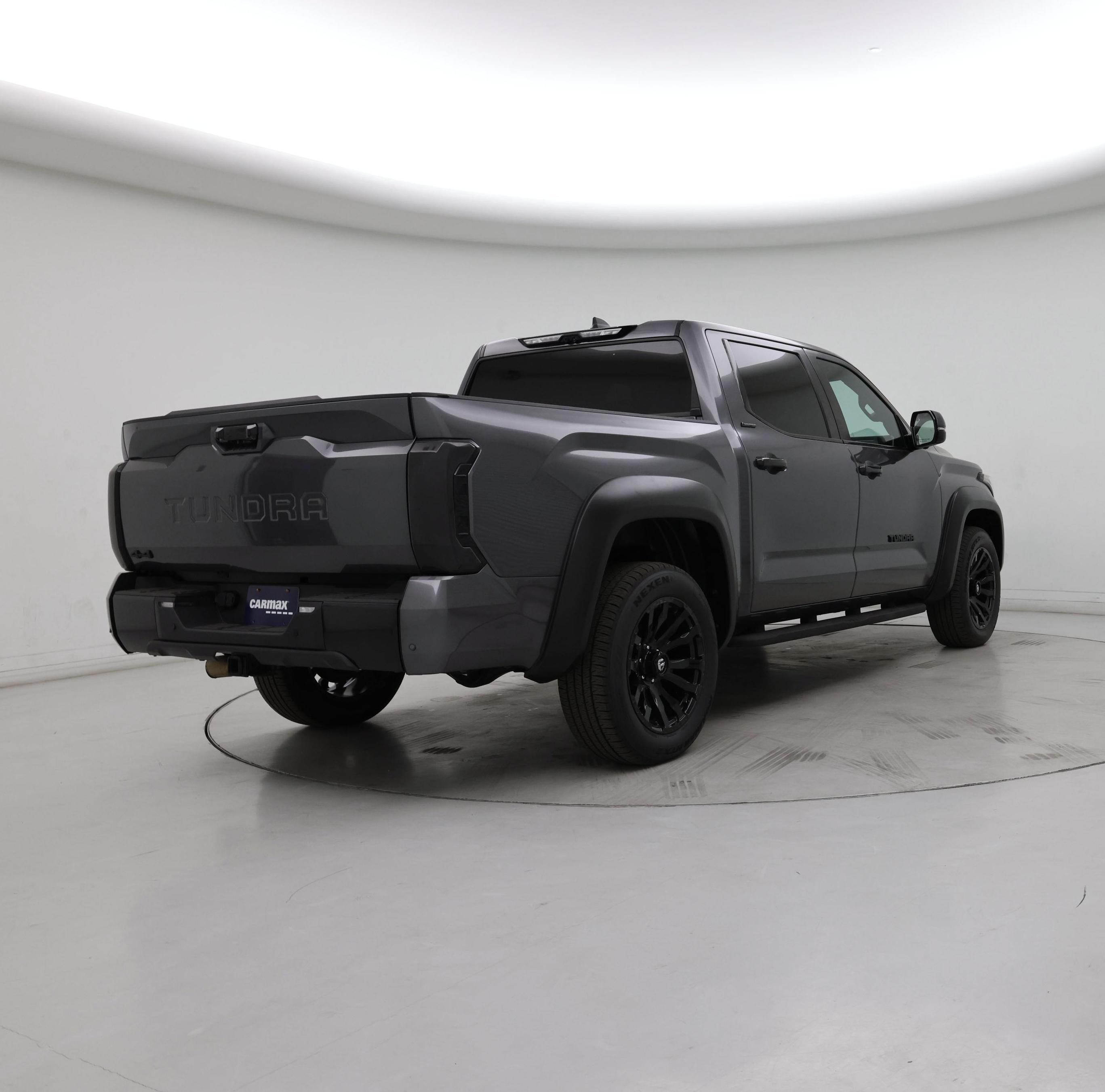 Thumbnail: 2025 Toyota Tundra - 8