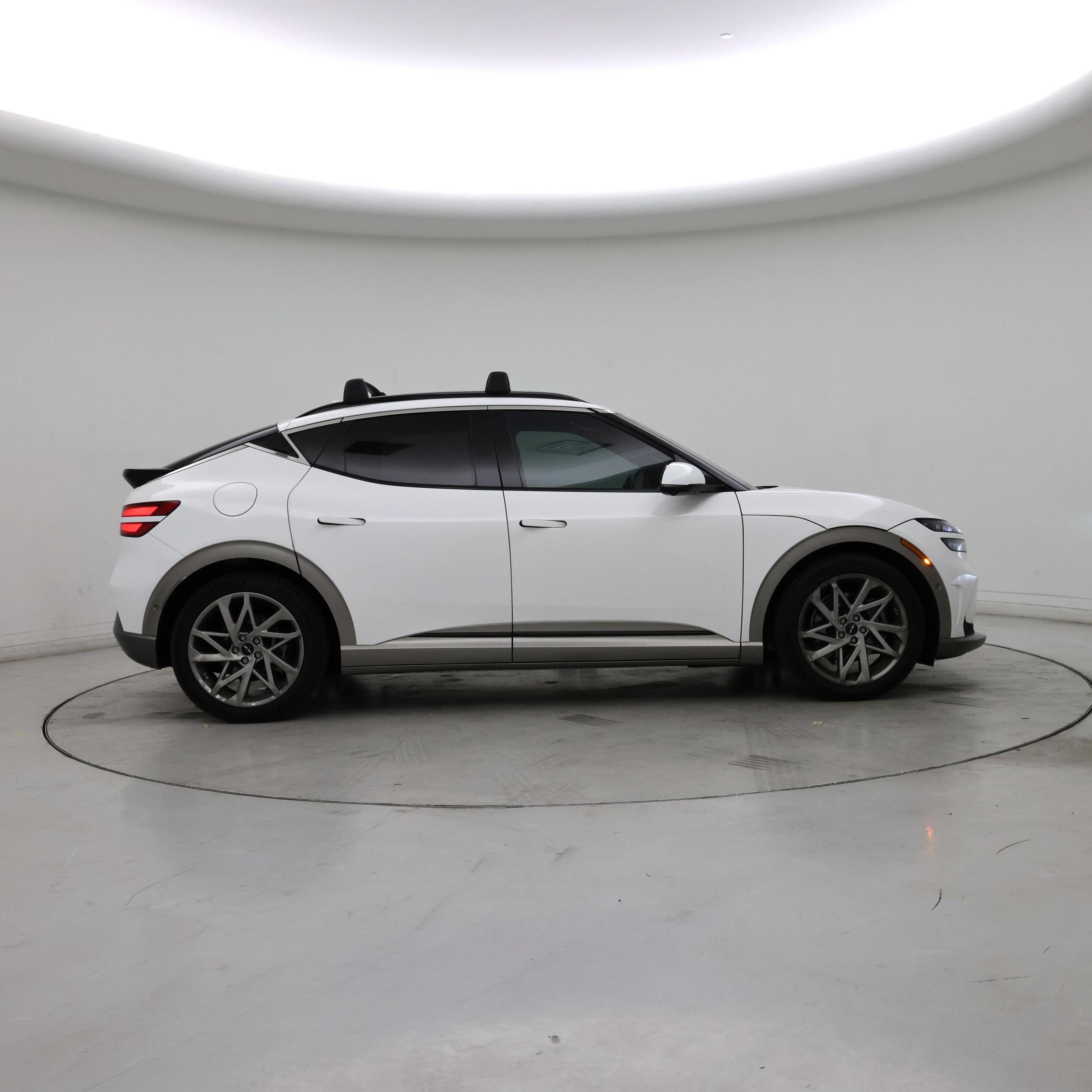 Thumbnail: 2023 Genesis GV60 - 7