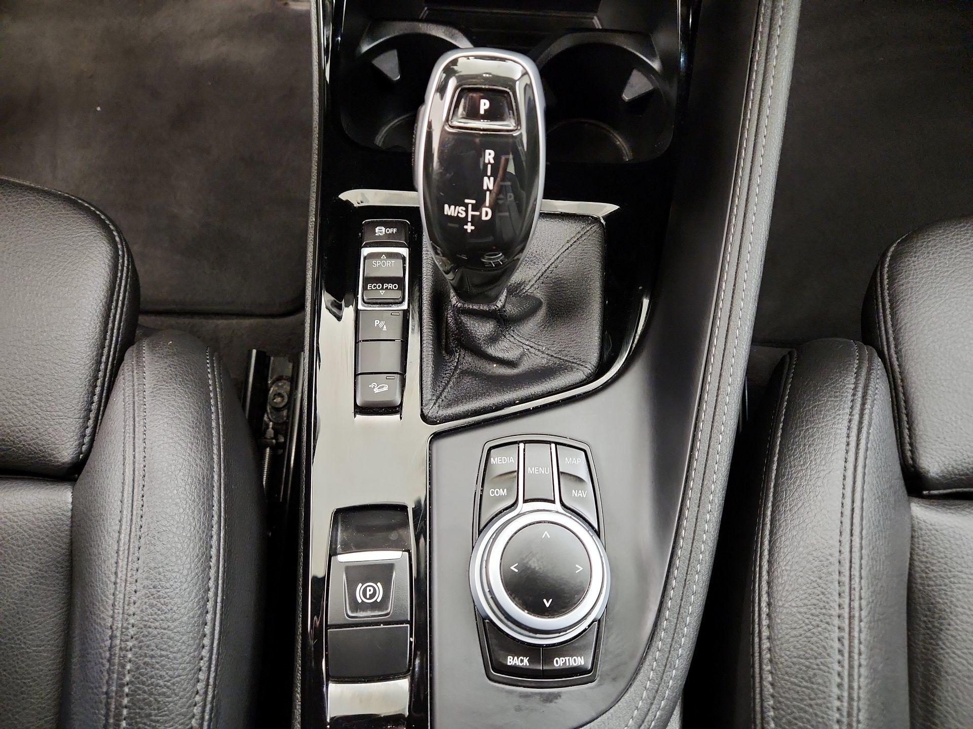 Thumbnail: 2021 BMW X1 - 18