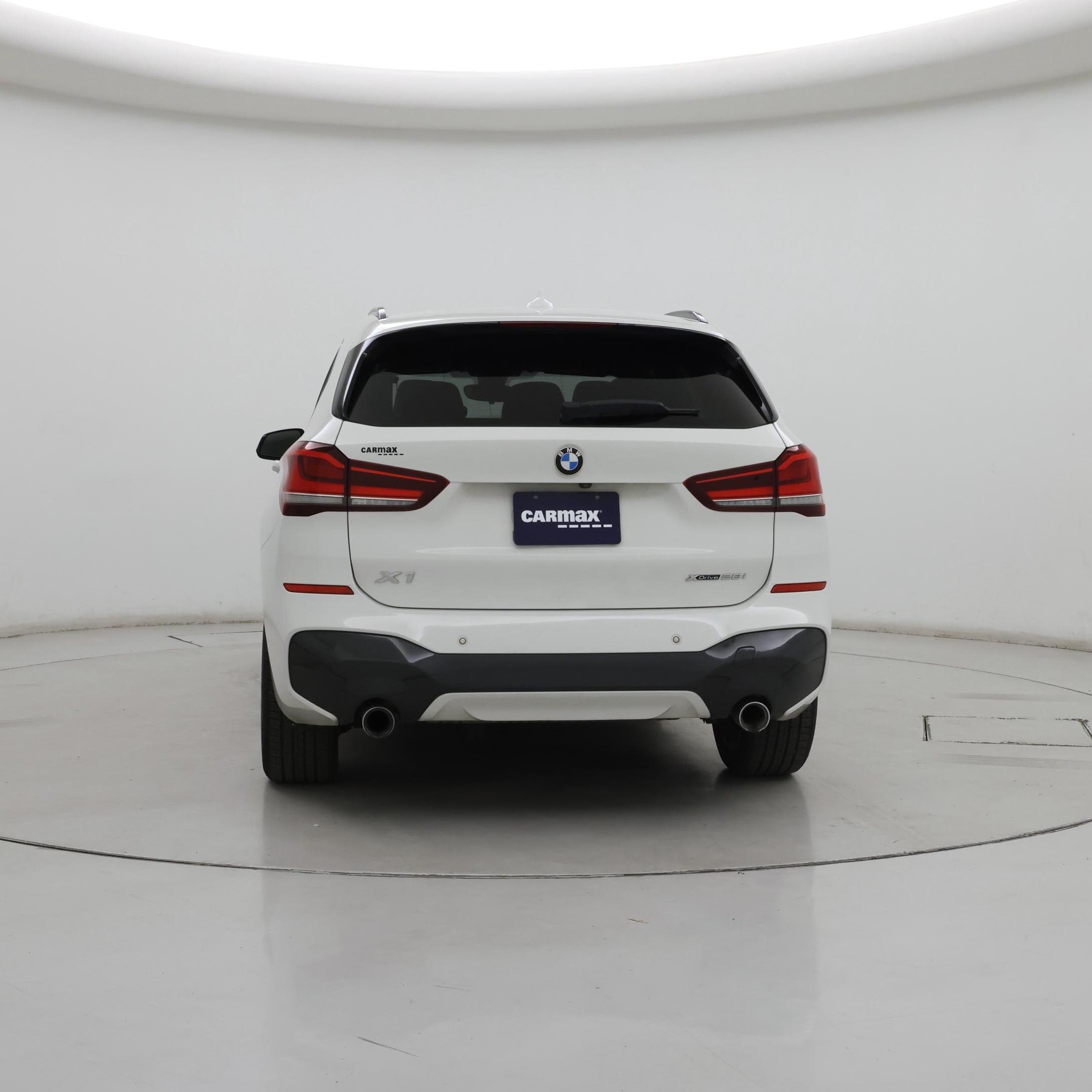 Thumbnail: 2021 BMW X1 - 6