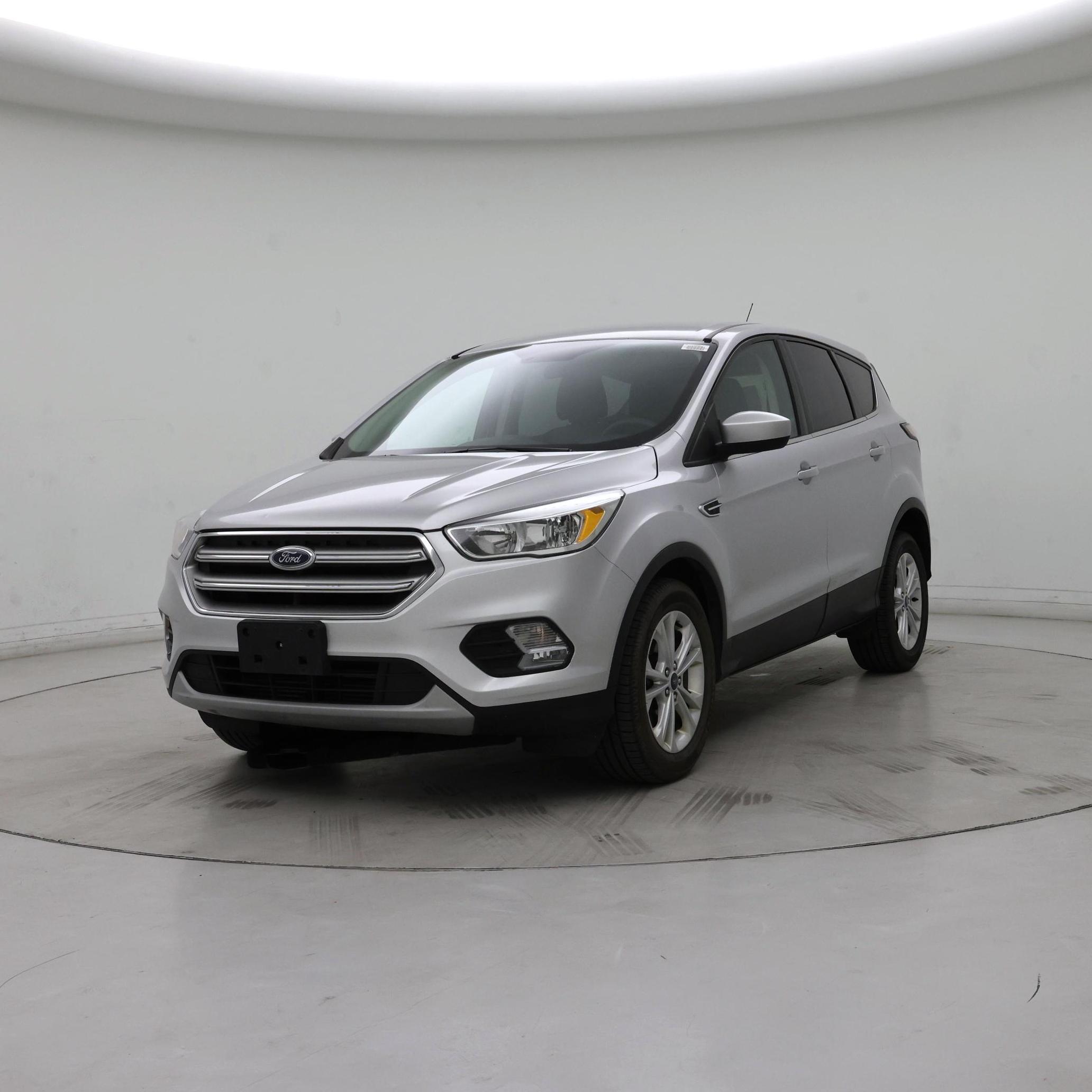 Thumbnail: 2017 Ford Escape - 4