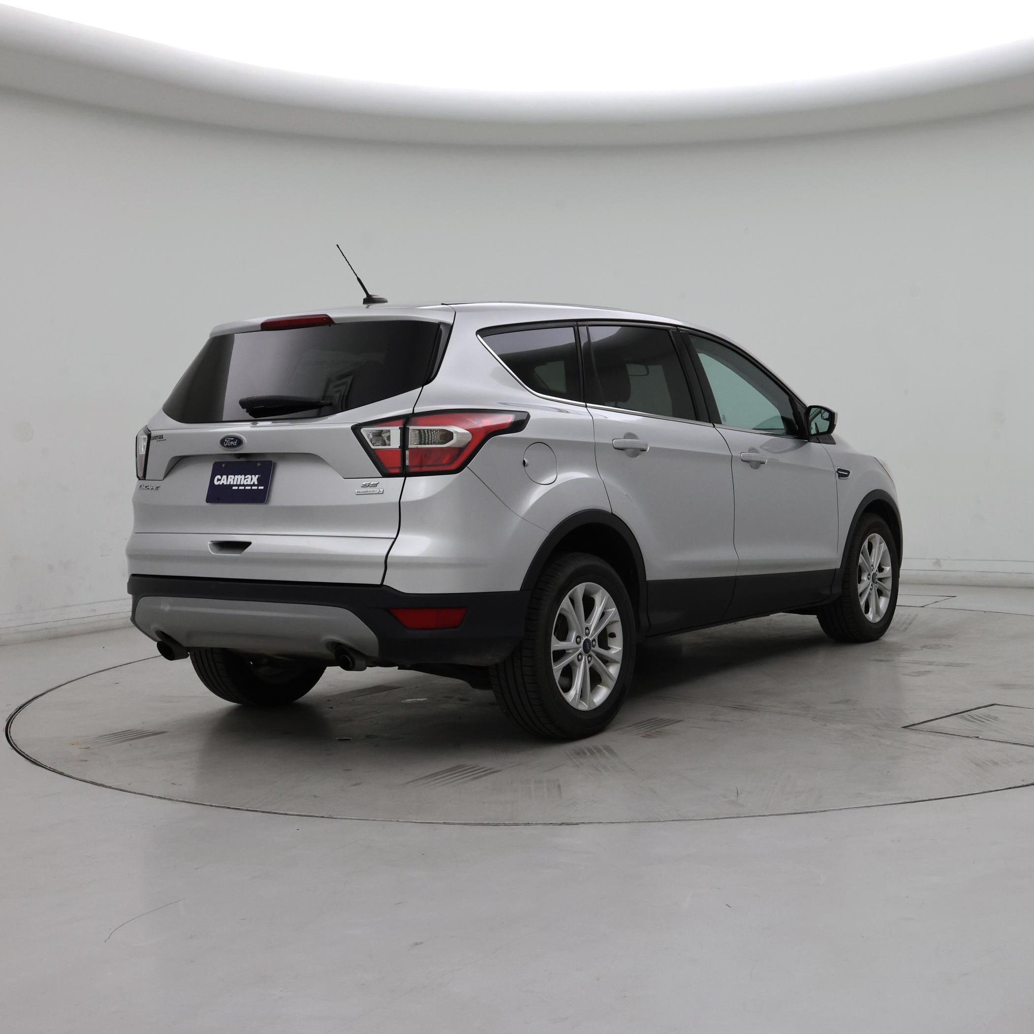 Thumbnail: 2017 Ford Escape - 8