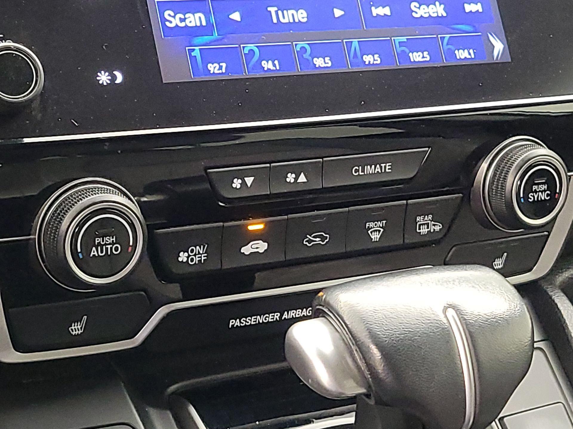 Thumbnail: 2018 Honda CR-V - 14