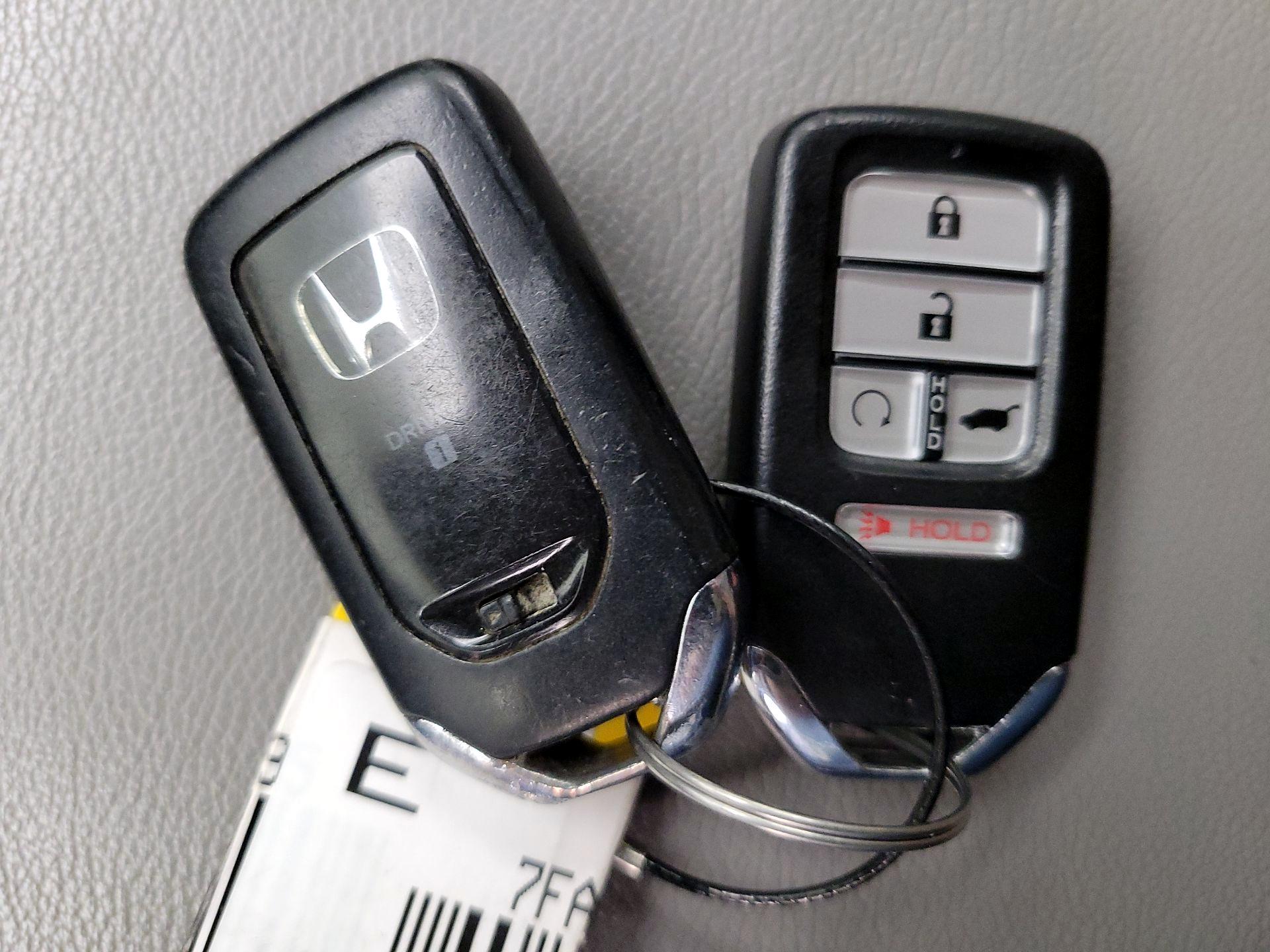 Thumbnail: 2018 Honda CR-V - 20