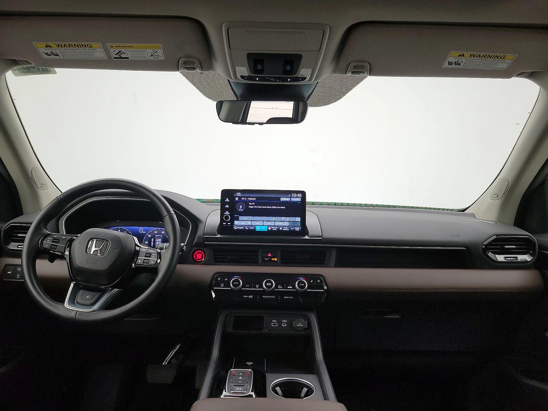 Thumbnail: 2023 Honda Pilot - 9