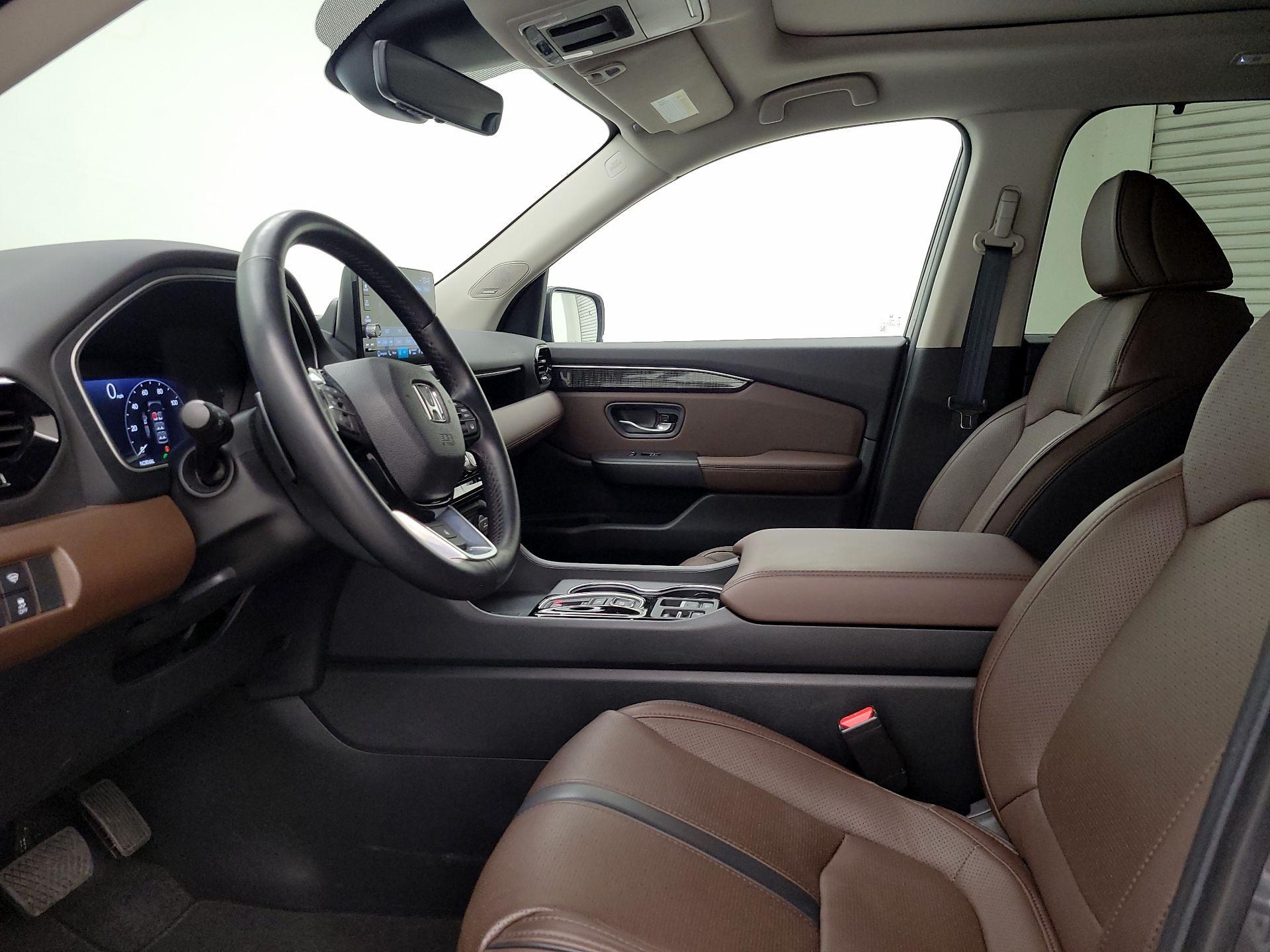 Thumbnail: 2023 Honda Pilot - 11