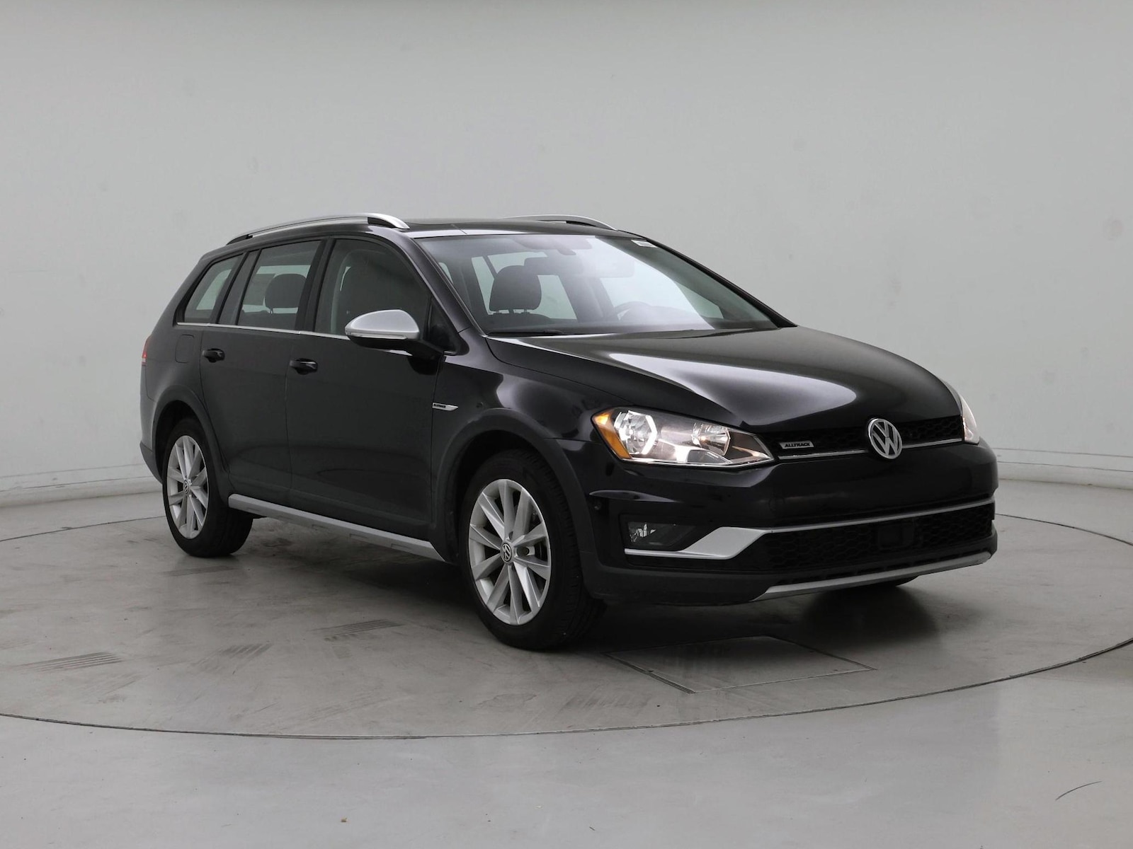2017 Volkswagen Golf Alltrack Alltrack SE - Photo 2
