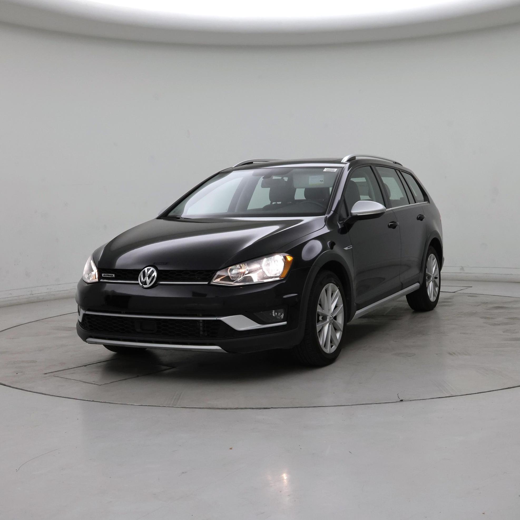 Thumbnail: 2017 Volkswagen Golf - 4