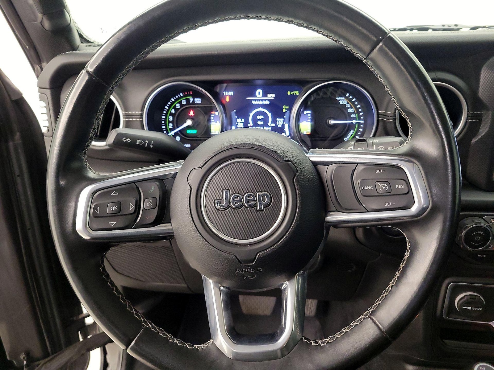 2022 Jeep Wrangler Unlimited Sahara 4XE - Photo 11