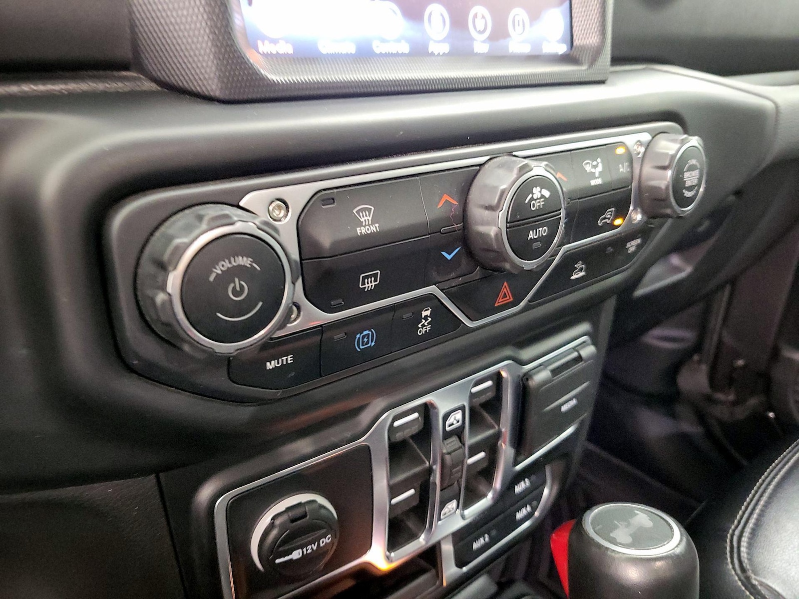 2022 Jeep Wrangler Unlimited Sahara 4XE - Photo 15