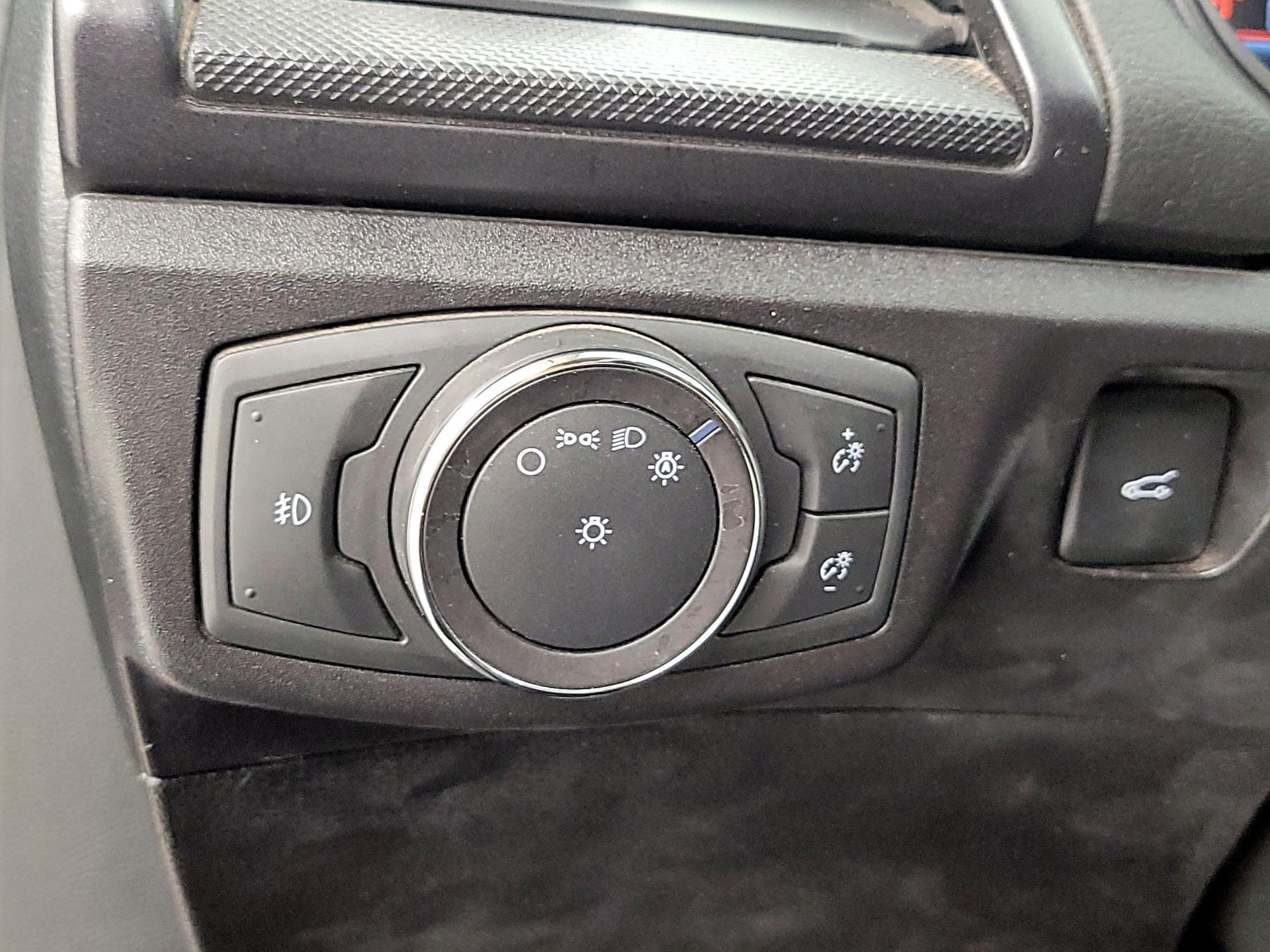 Thumbnail: 2018 Ford Fusion - 13