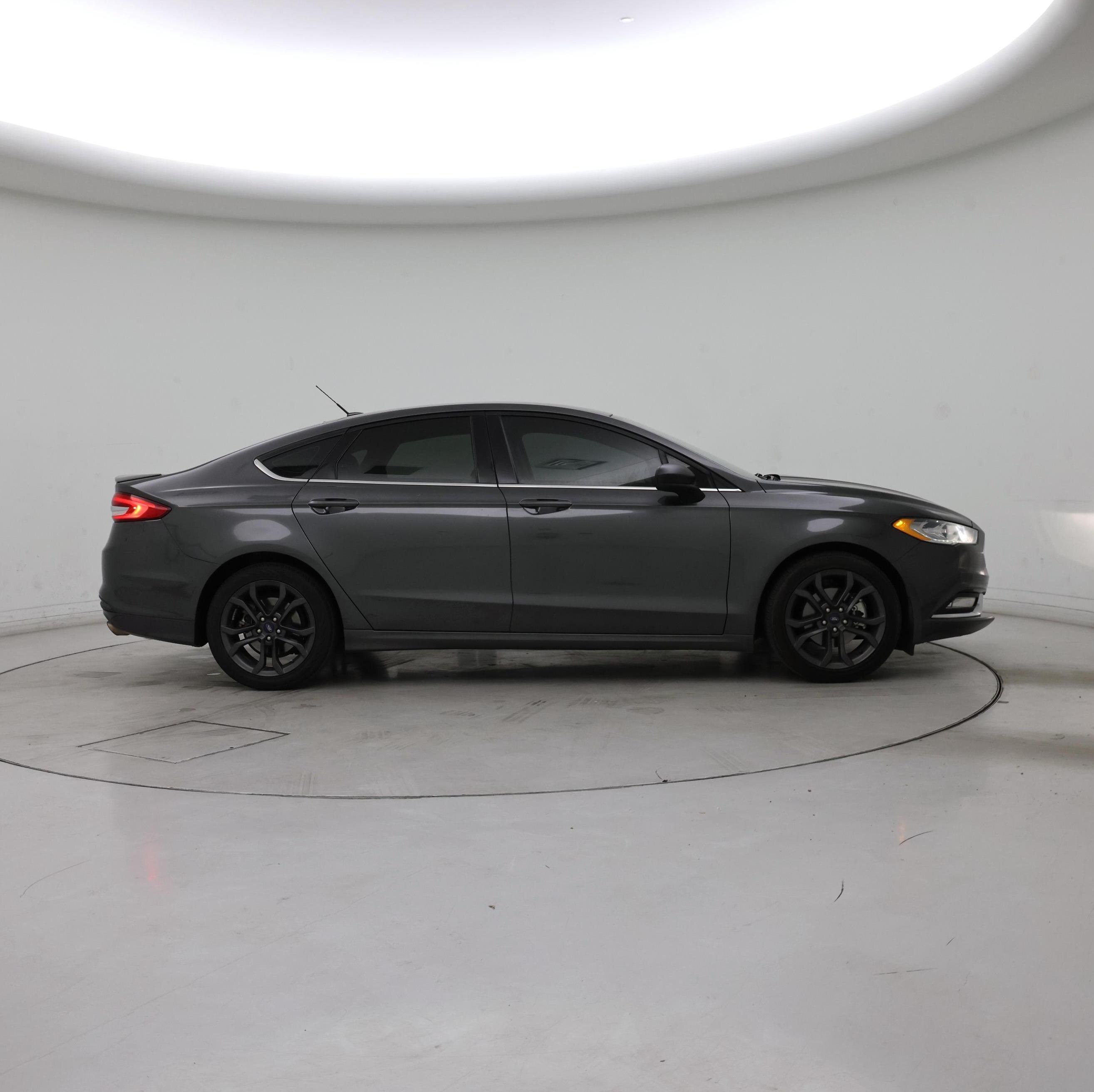 Thumbnail: 2018 Ford Fusion - 7
