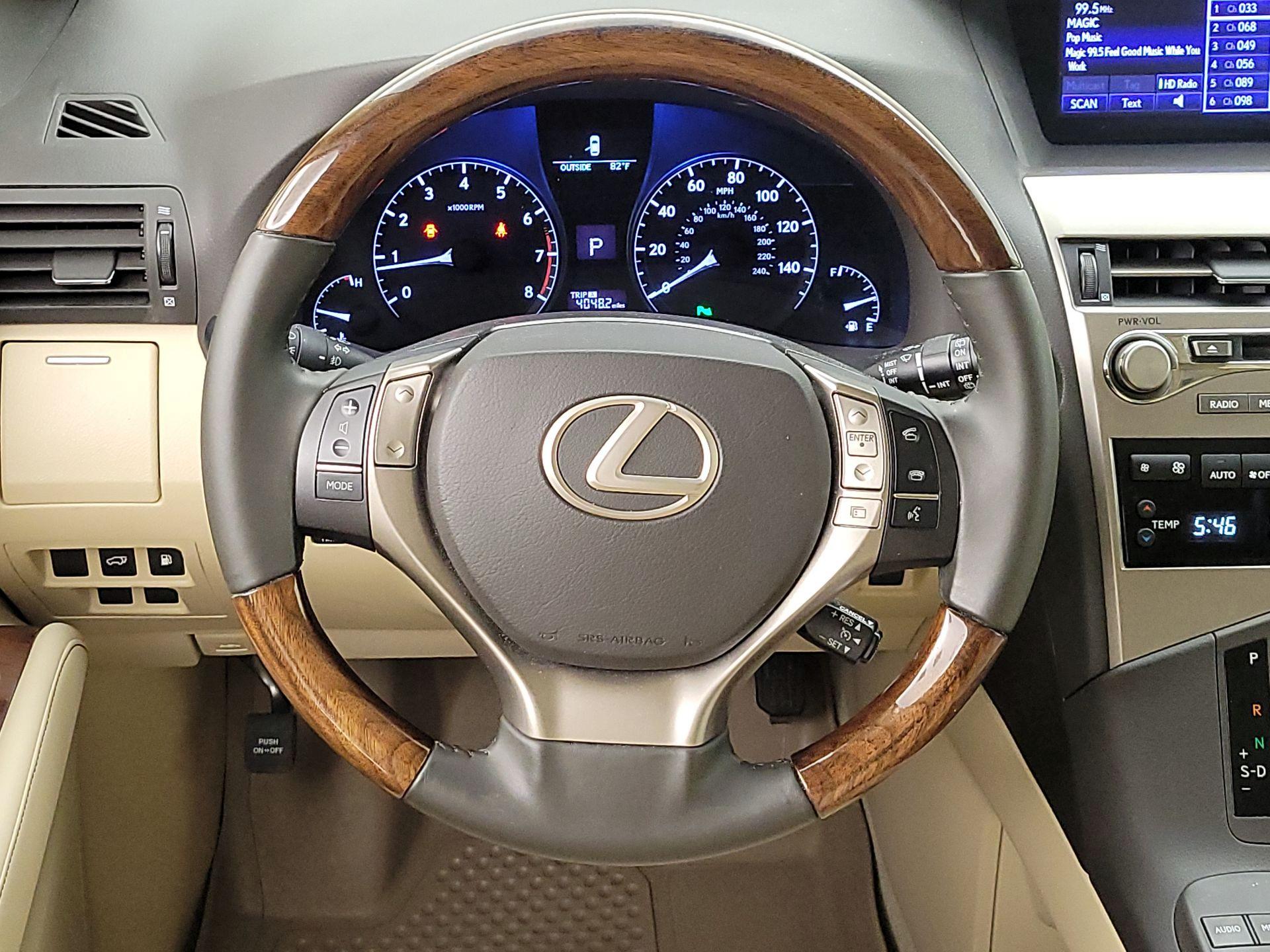 Thumbnail: 2015 Lexus RX - 10