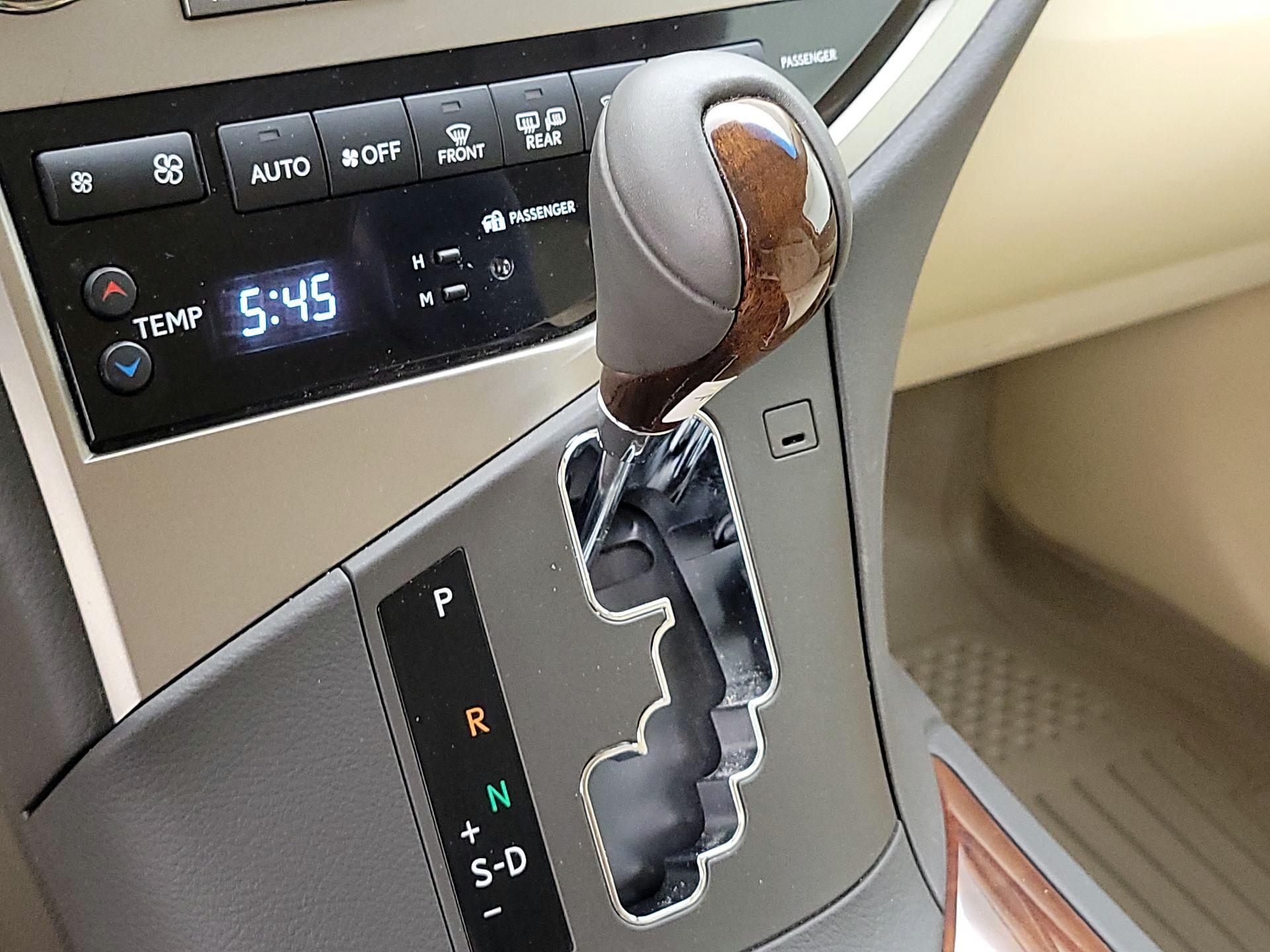 Thumbnail: 2015 Lexus RX - 15