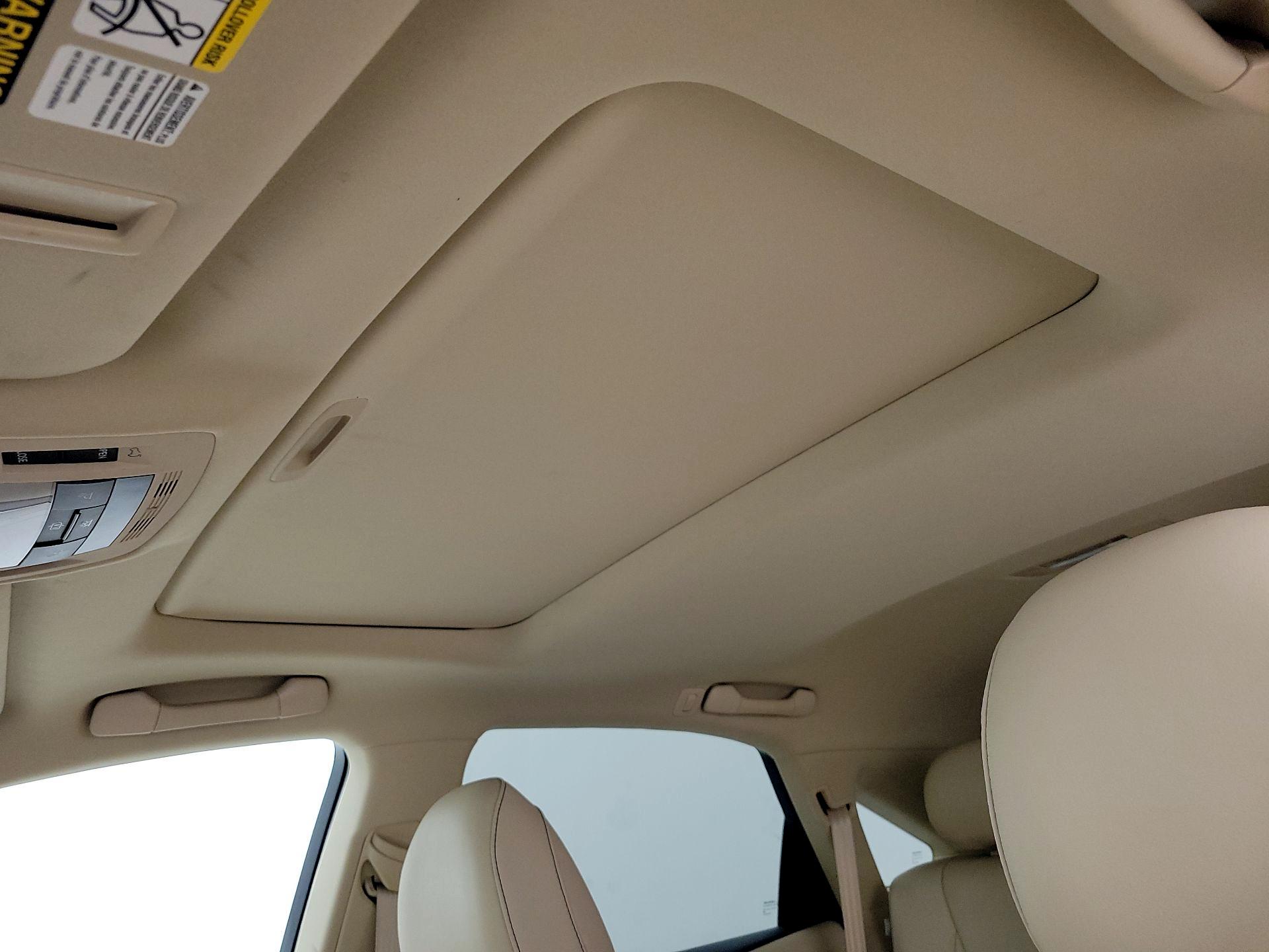 Thumbnail: 2015 Lexus RX - 16