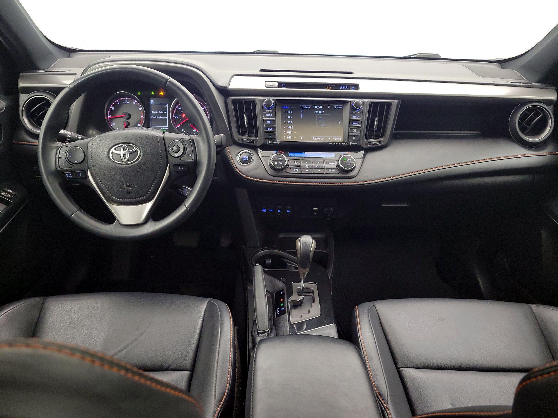 Thumbnail: 2017 Toyota RAV4 - 9