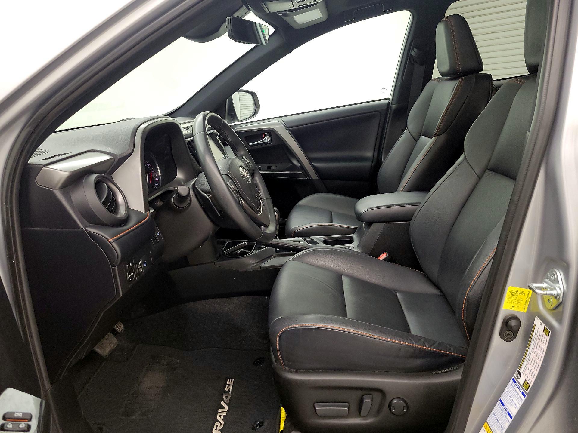 Thumbnail: 2017 Toyota RAV4 - 11