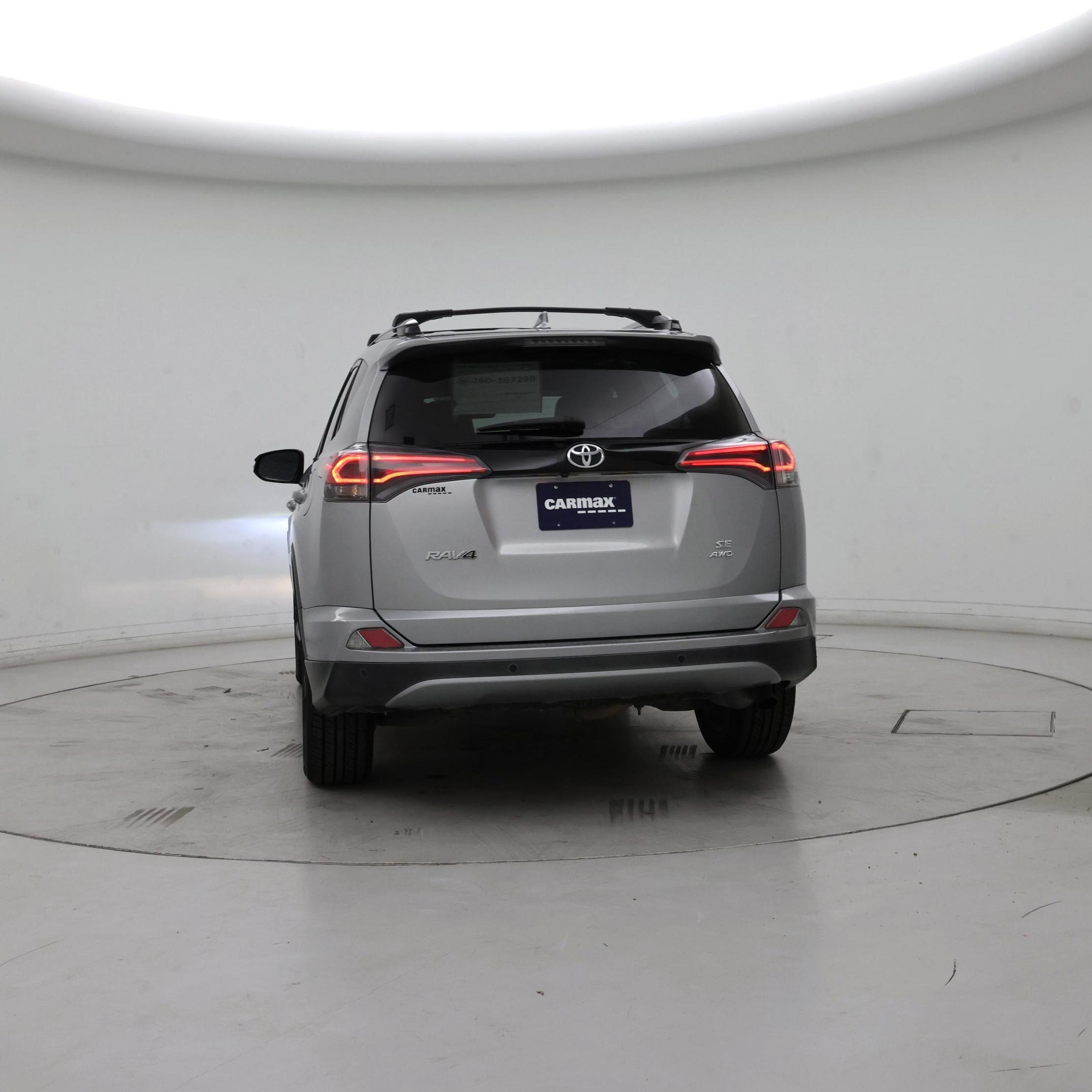 Thumbnail: 2017 Toyota RAV4 - 6