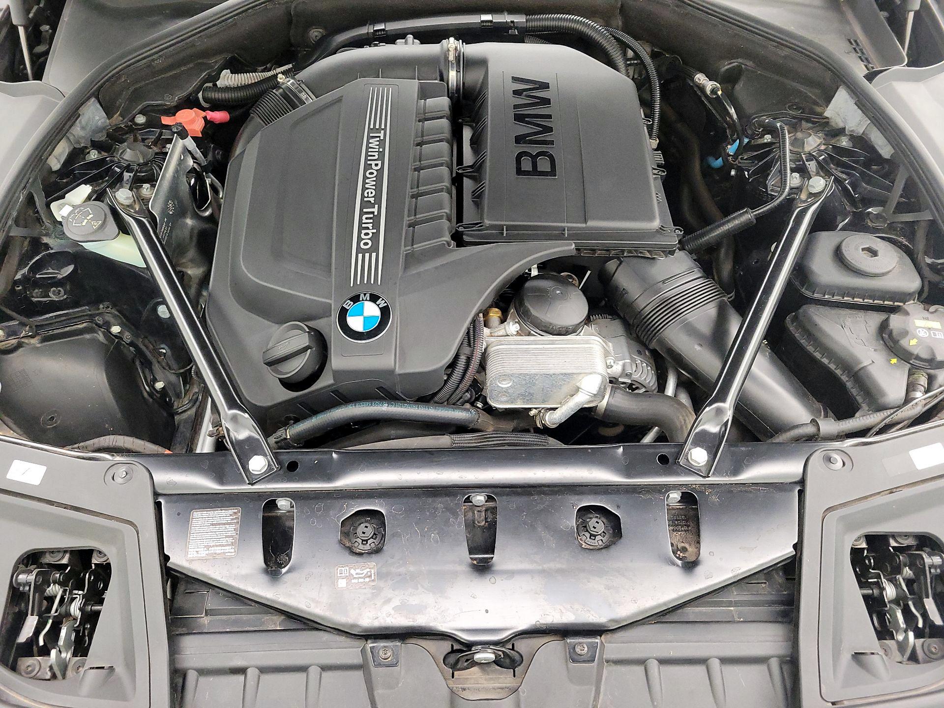 Thumbnail: 2016 BMW 5 Series - 17