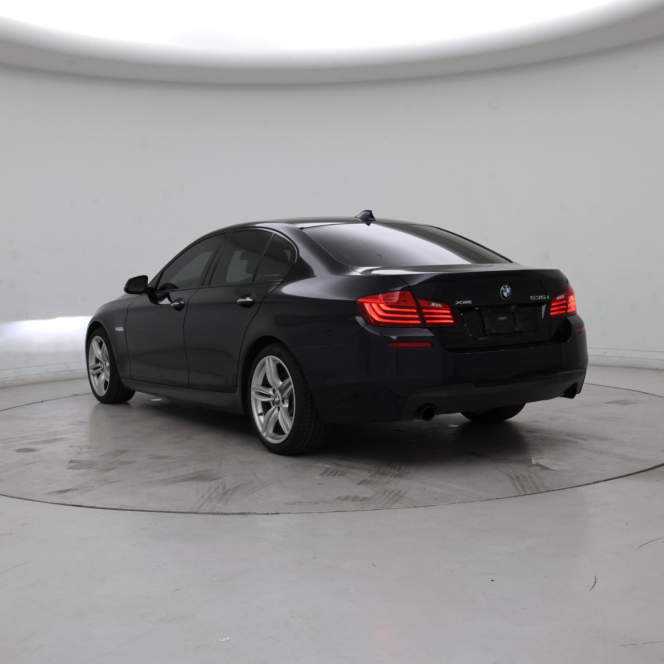 Thumbnail: 2016 BMW 5 Series - 2