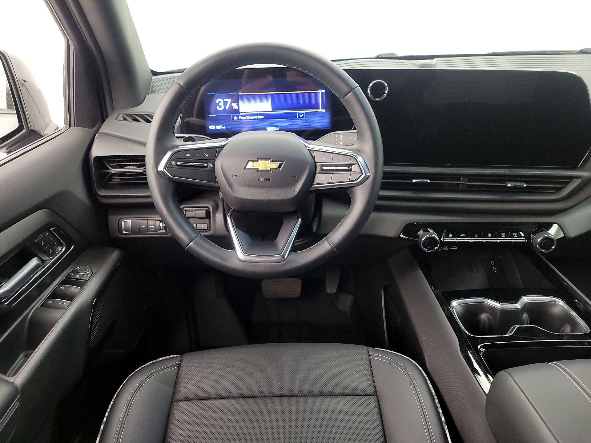 Thumbnail: 2025 Chevrolet Silverado EV - 10