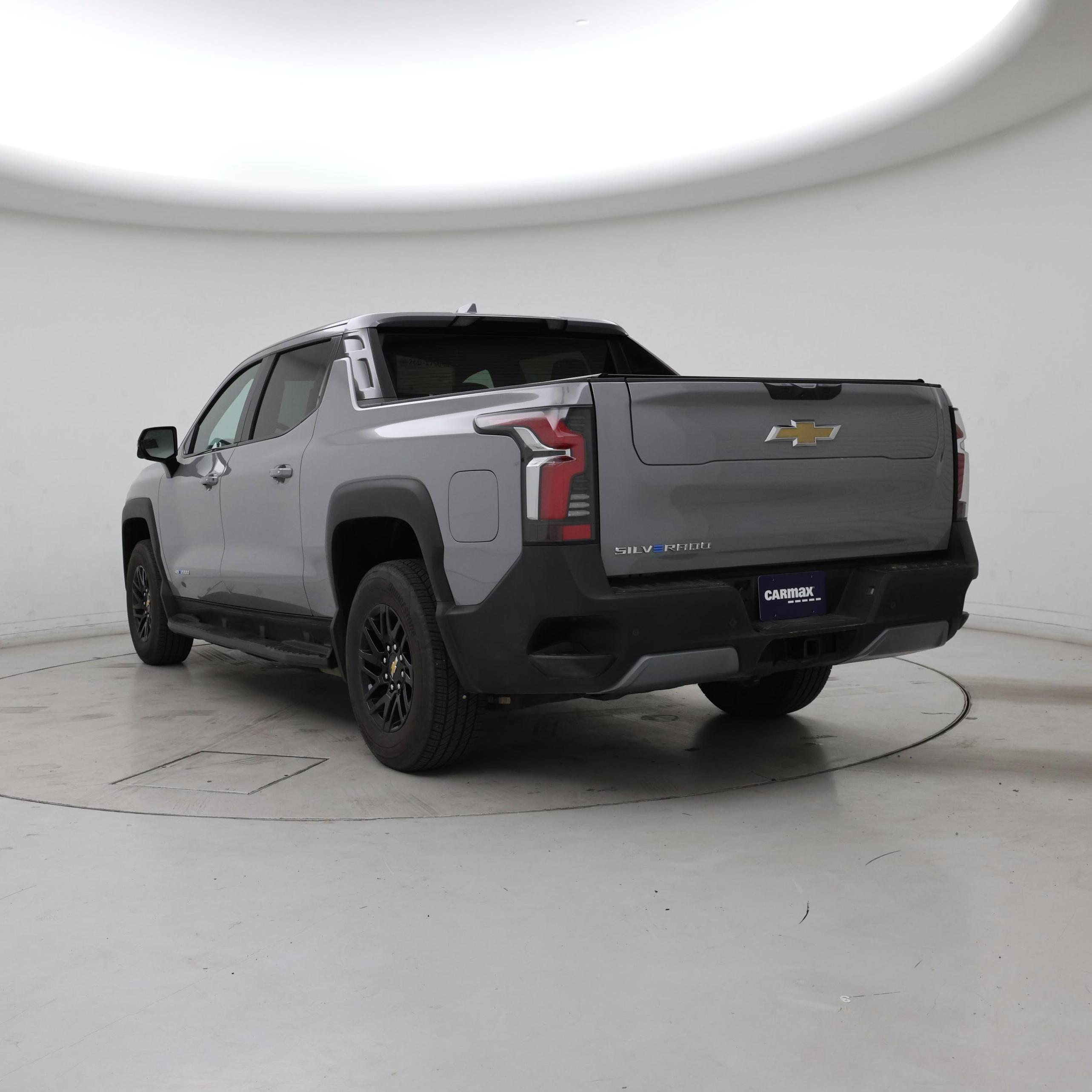 Thumbnail: 2025 Chevrolet Silverado EV - 2