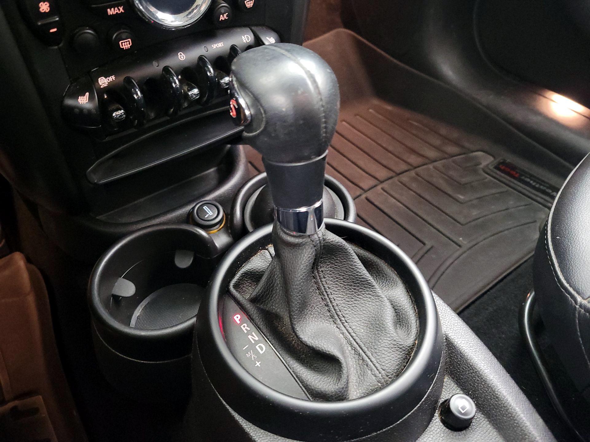 Thumbnail: 2016 MINI Cooper Countryman - 15