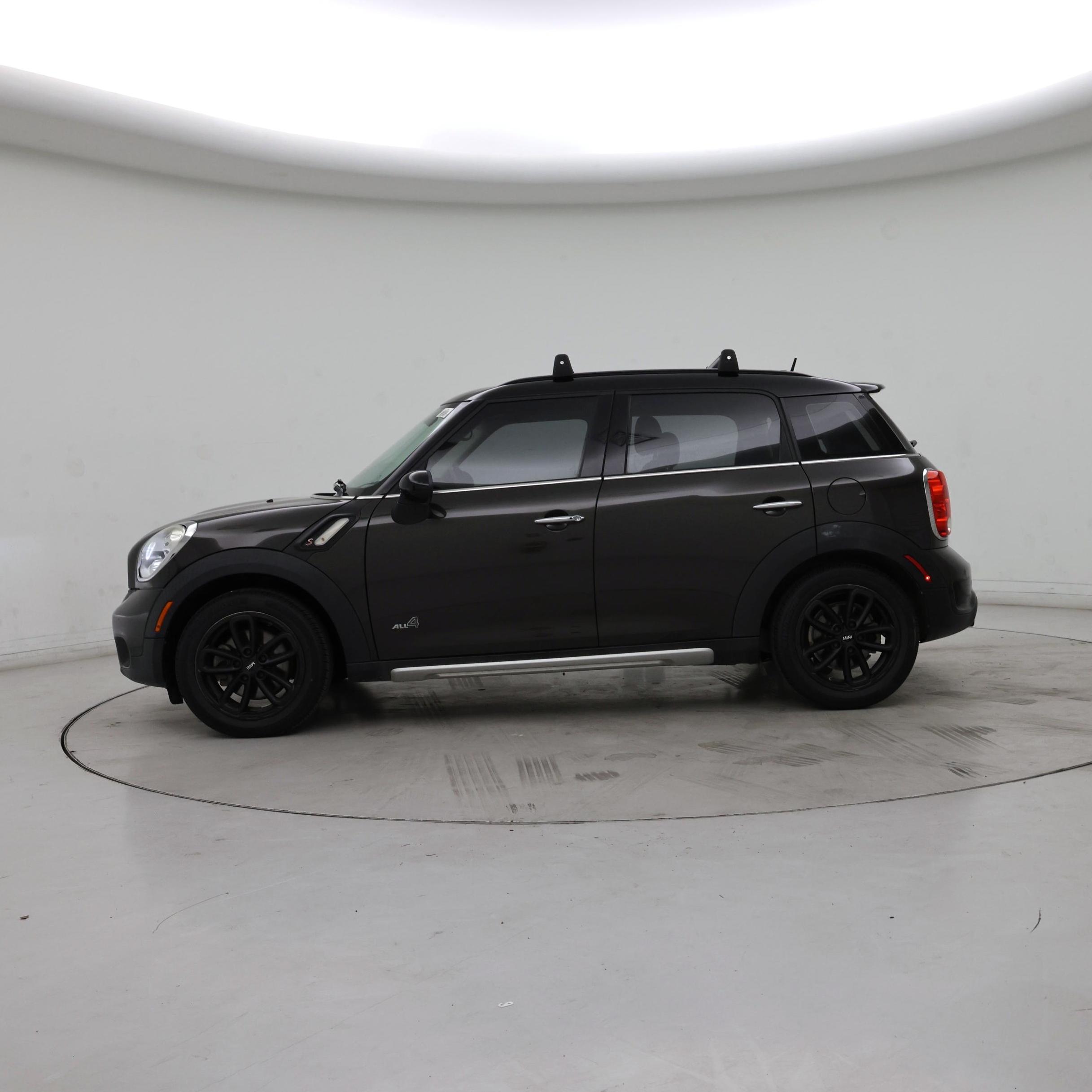 Thumbnail: 2016 MINI Cooper Countryman - 3