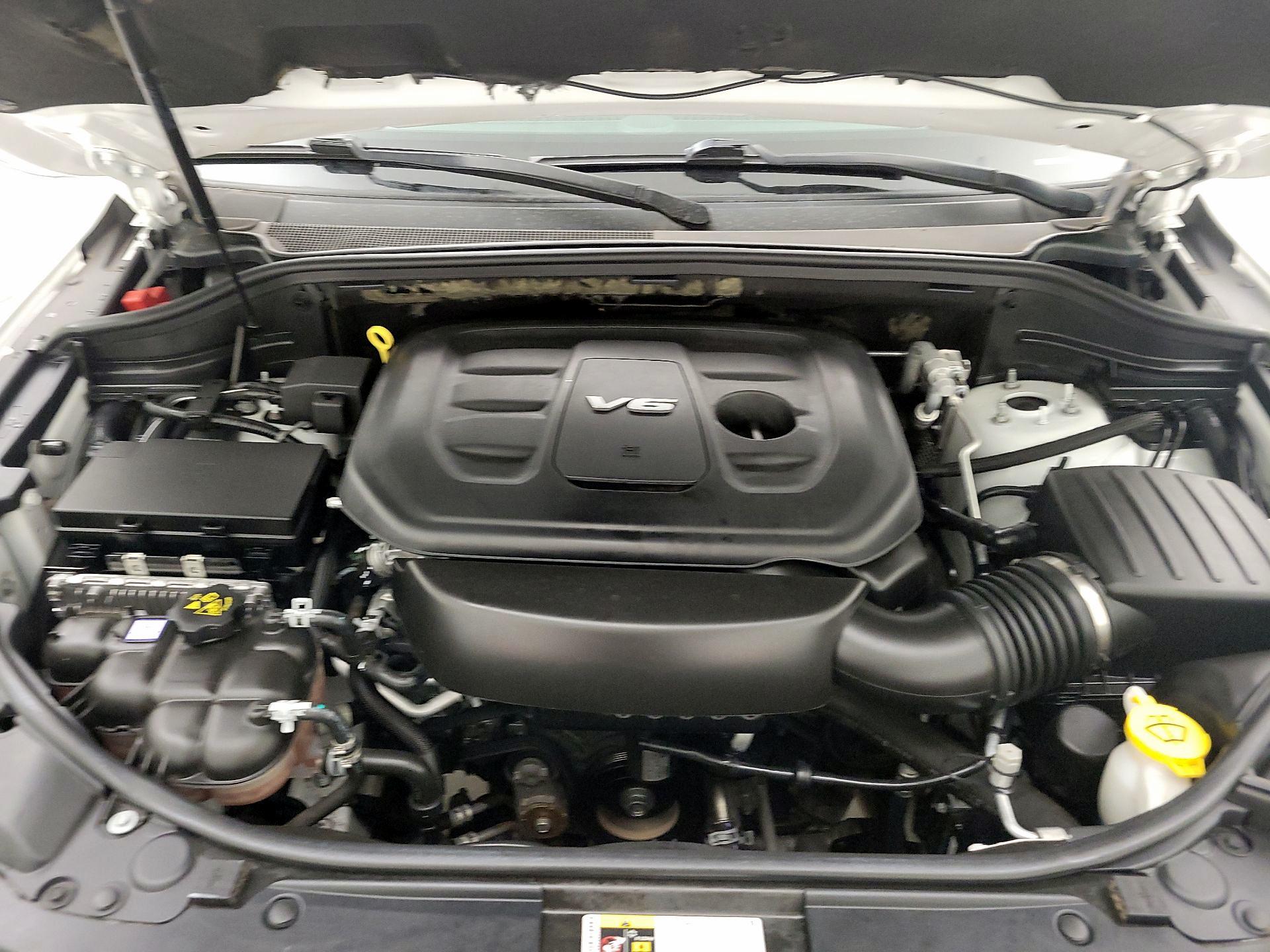 Thumbnail: 2019 Jeep Grand Cherokee - 17