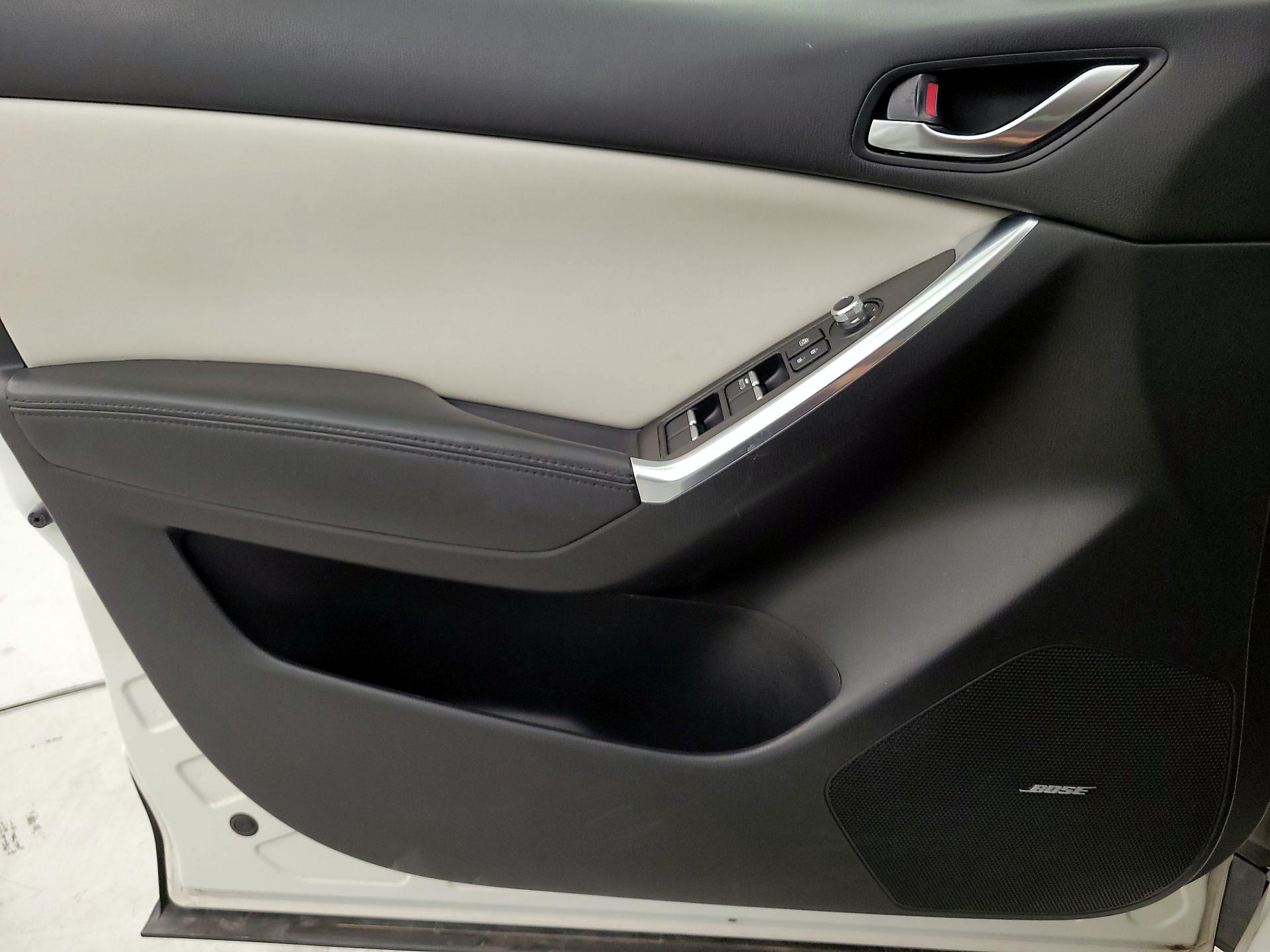 Thumbnail: 2016 Mazda CX-5 - 12