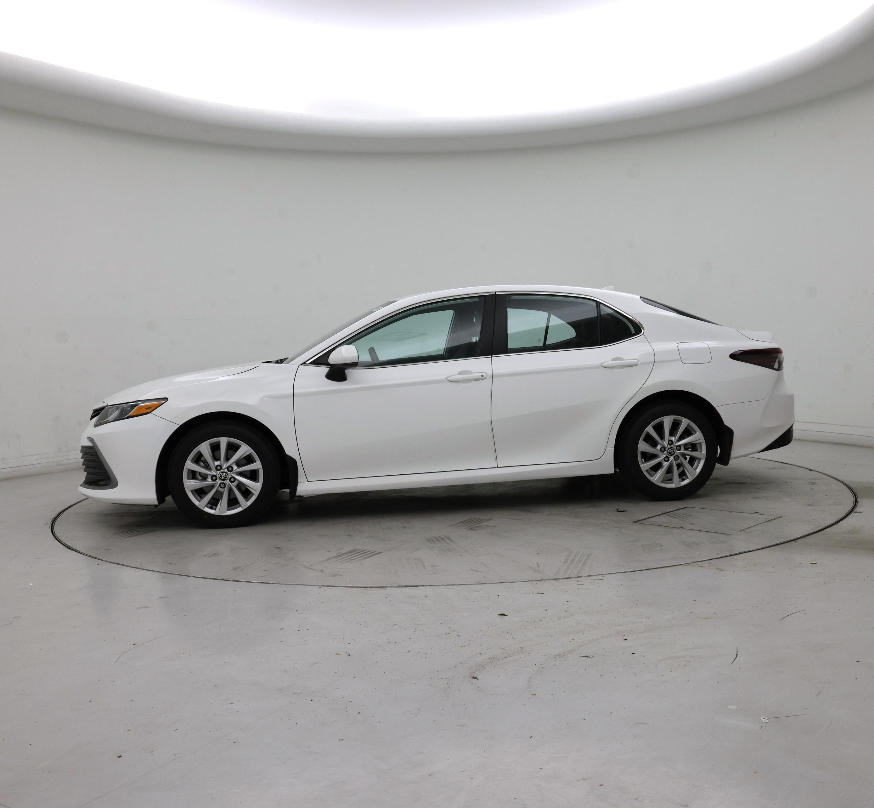 Thumbnail: 2024 Toyota Camry - 3