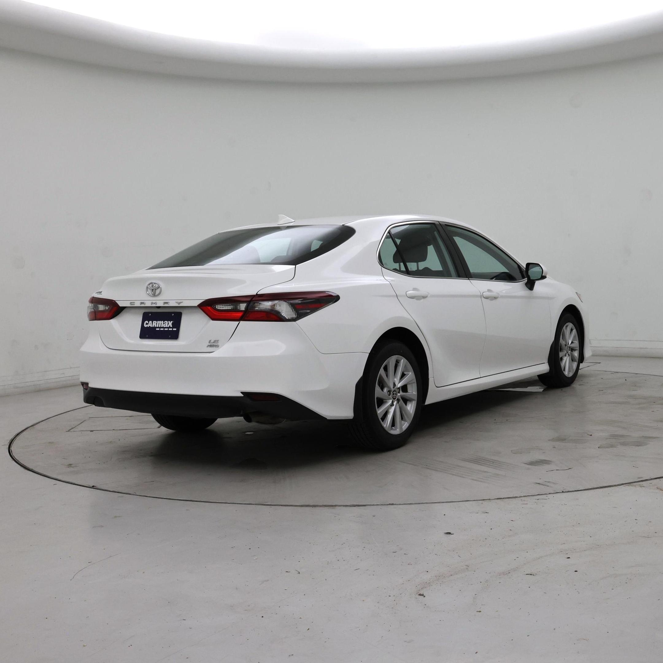 Thumbnail: 2024 Toyota Camry - 8