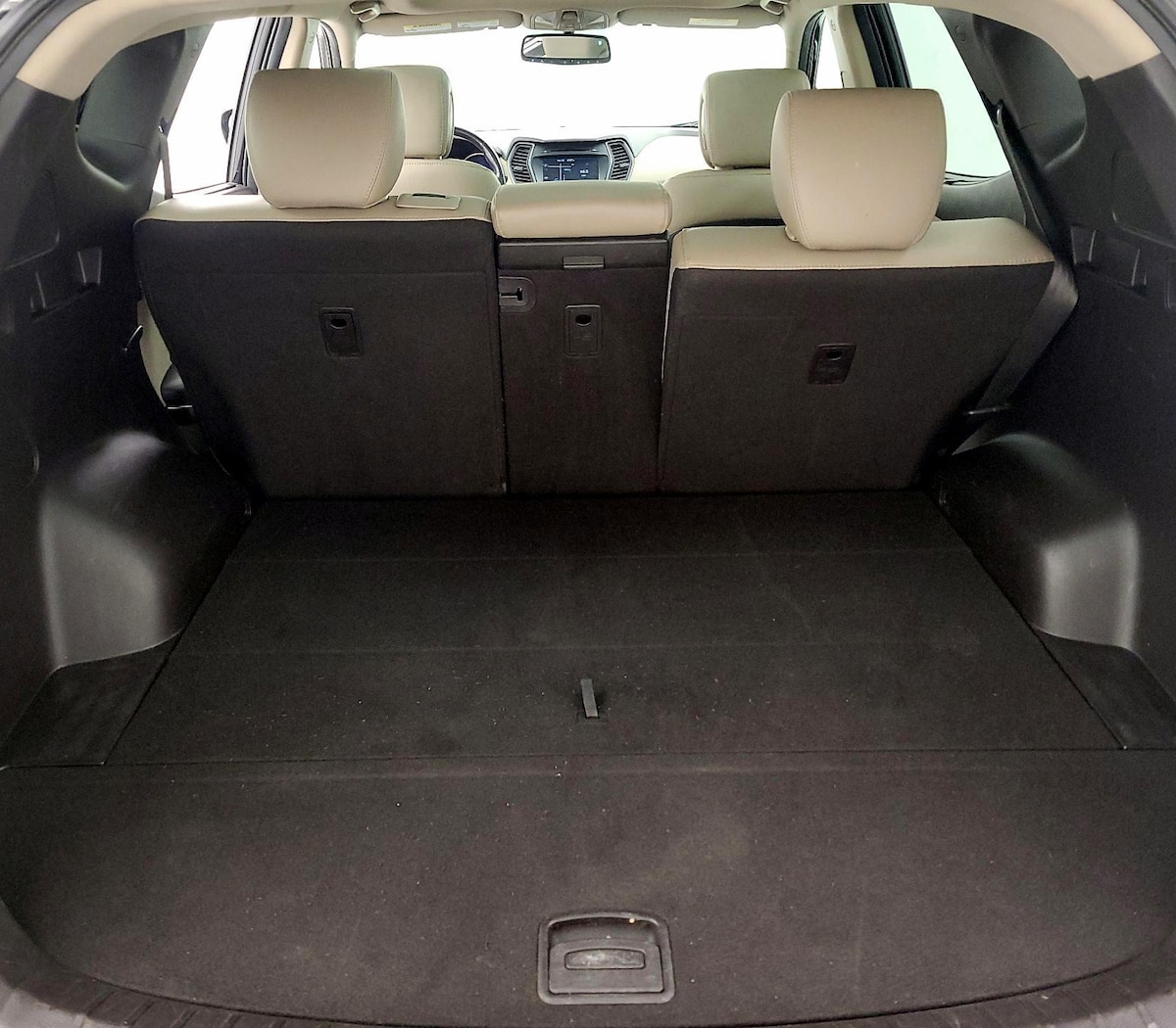 Trunk/Cargo (Seats Up)