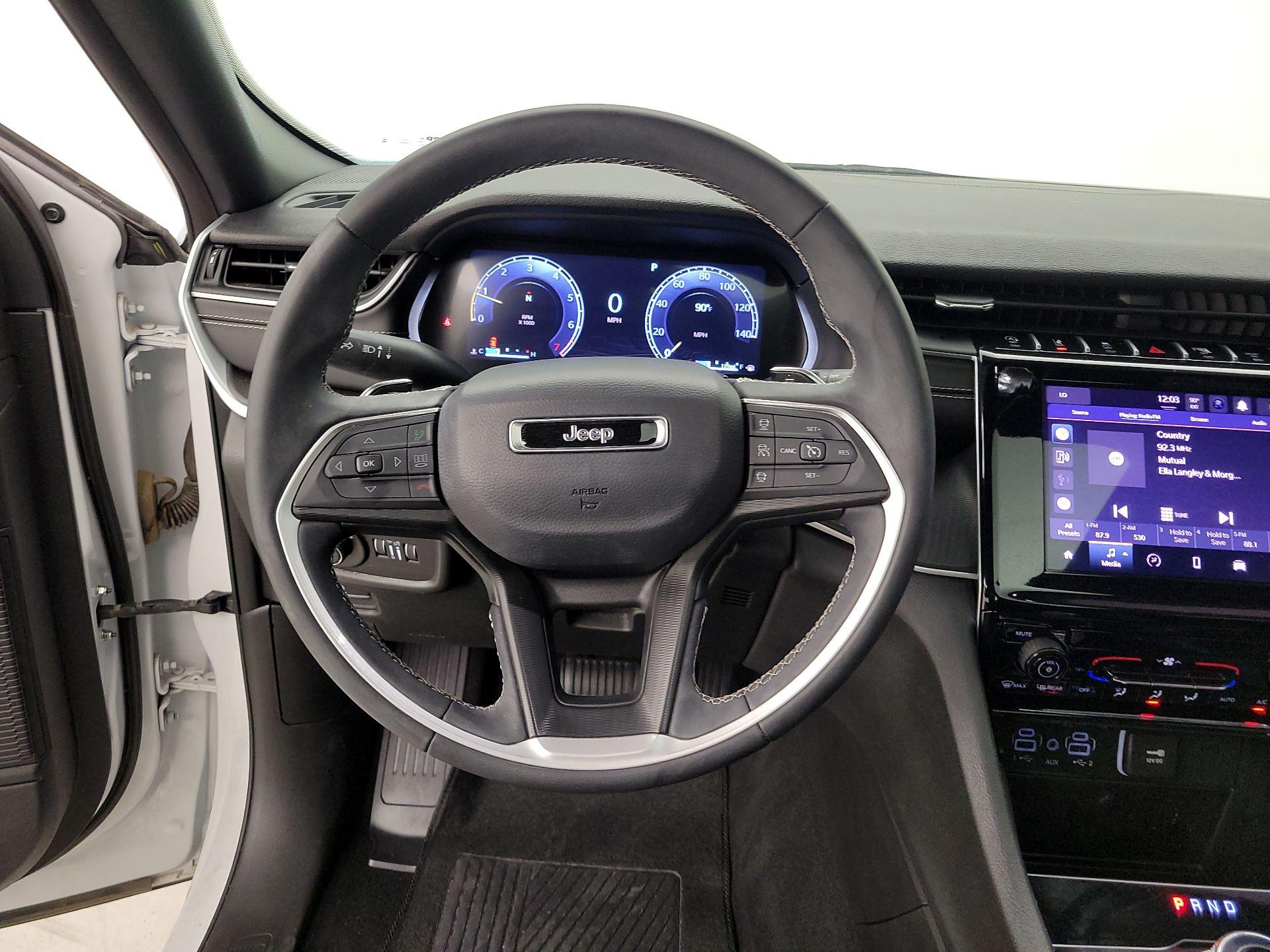 Thumbnail: 2025 Jeep Grand Cherokee - 10