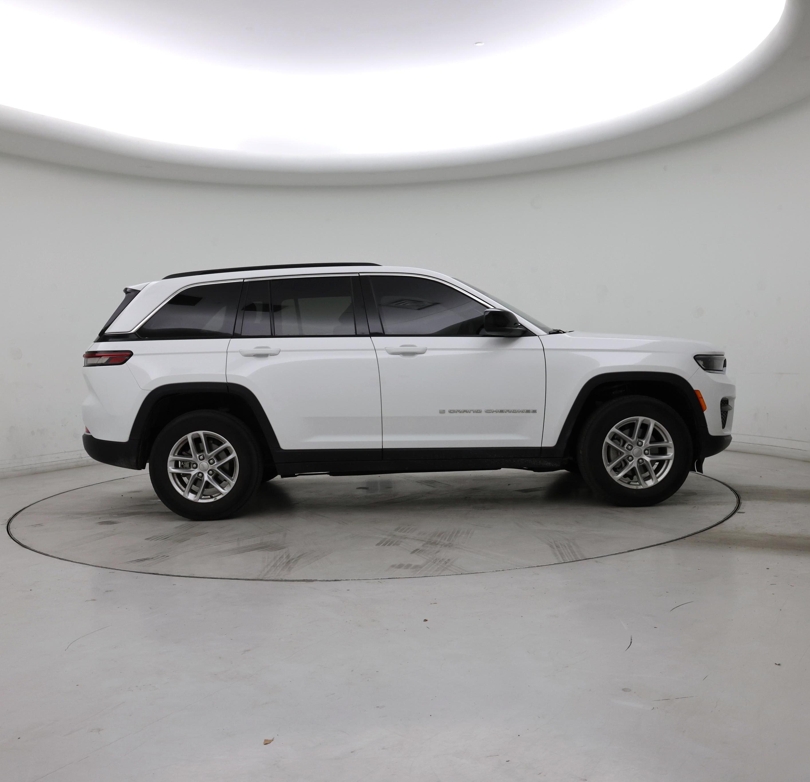 Thumbnail: 2025 Jeep Grand Cherokee - 7