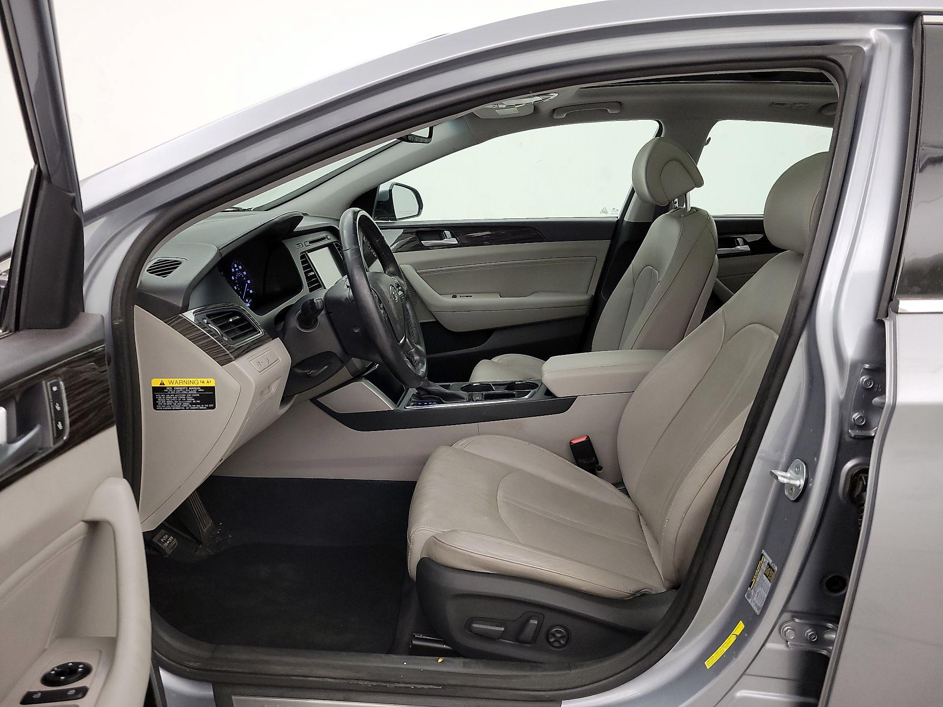 Thumbnail: 2015 Hyundai Sonata - 11