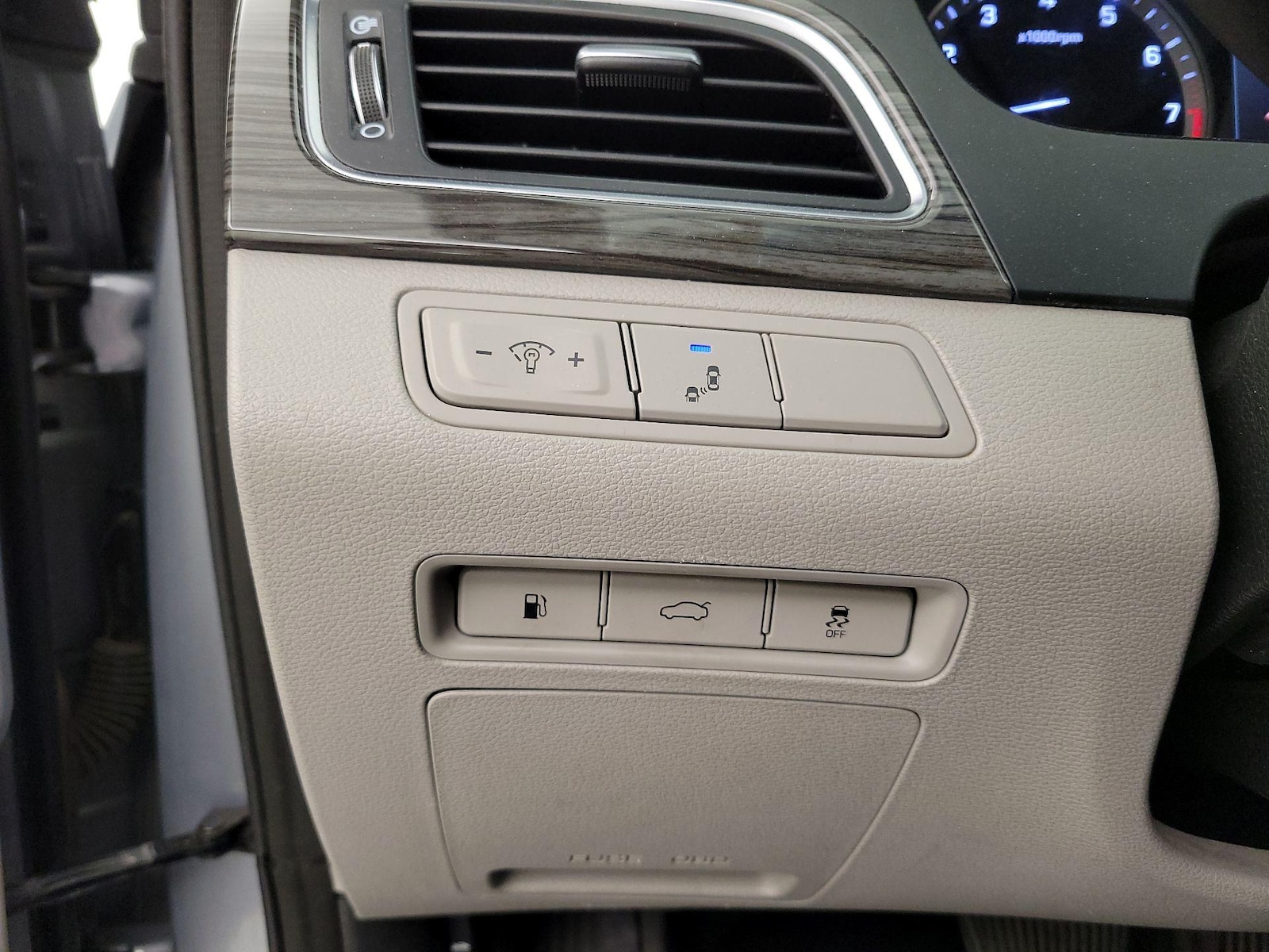 2015 Hyundai Sonata Limited - Photo 14