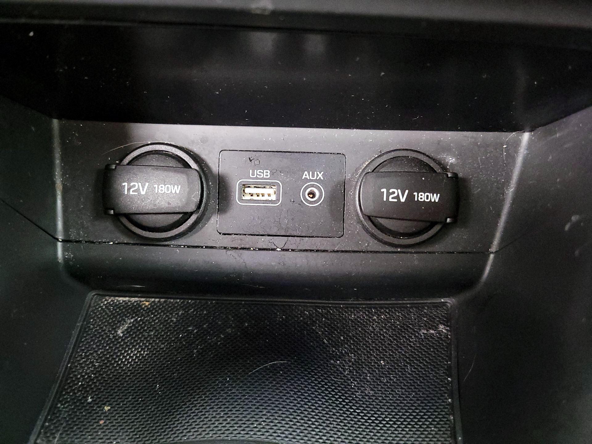 Thumbnail: 2015 Hyundai Sonata - 19