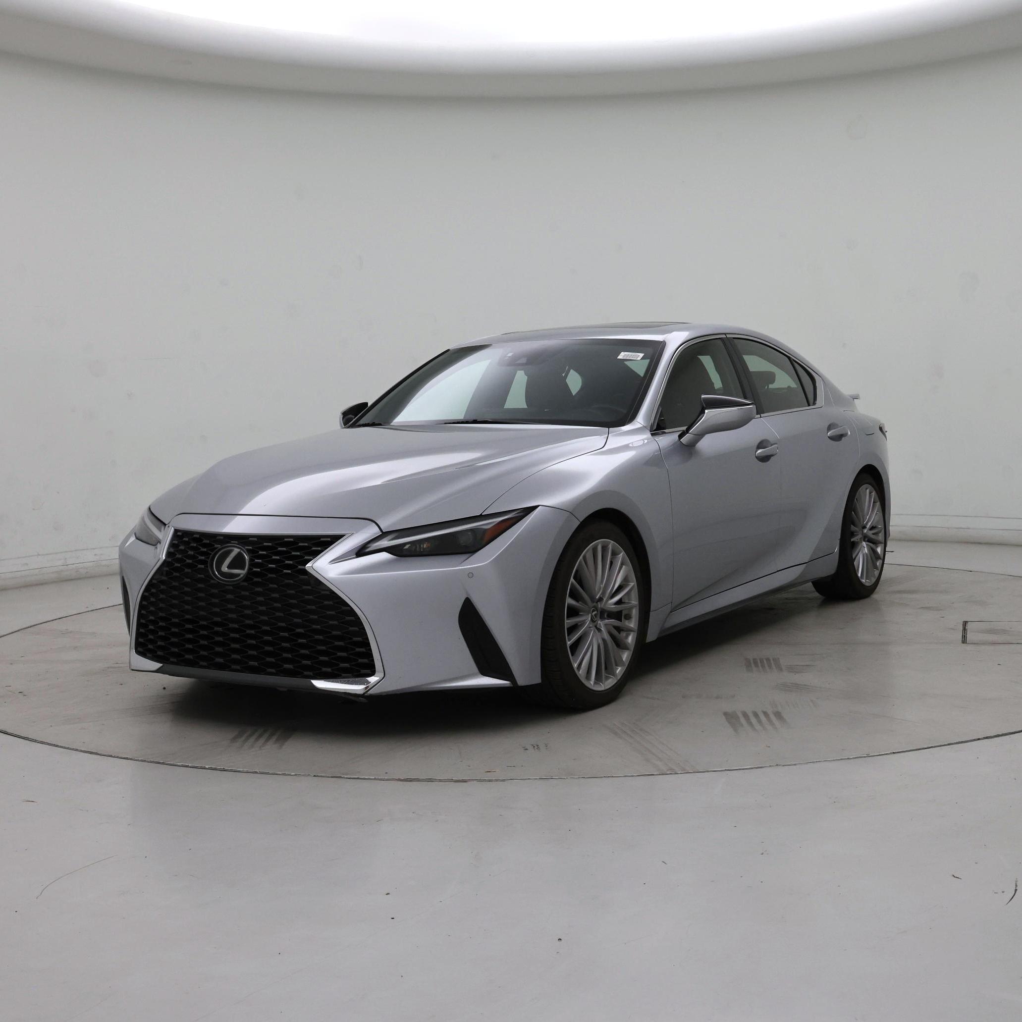 Thumbnail: 2022 Lexus IS - 4
